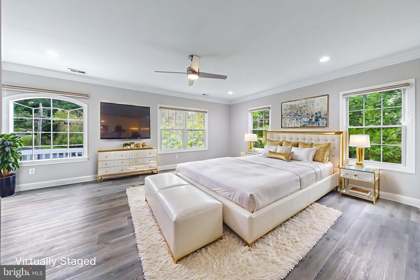 4009 ESTABROOK DR, ANNANDALE, Virginia 22003, 5 Bedrooms Bedrooms, ,4 BathroomsBathrooms,Residential,For sale,4009 ESTABROOK DR,VAFX2263114 MLS # VAFX2263114