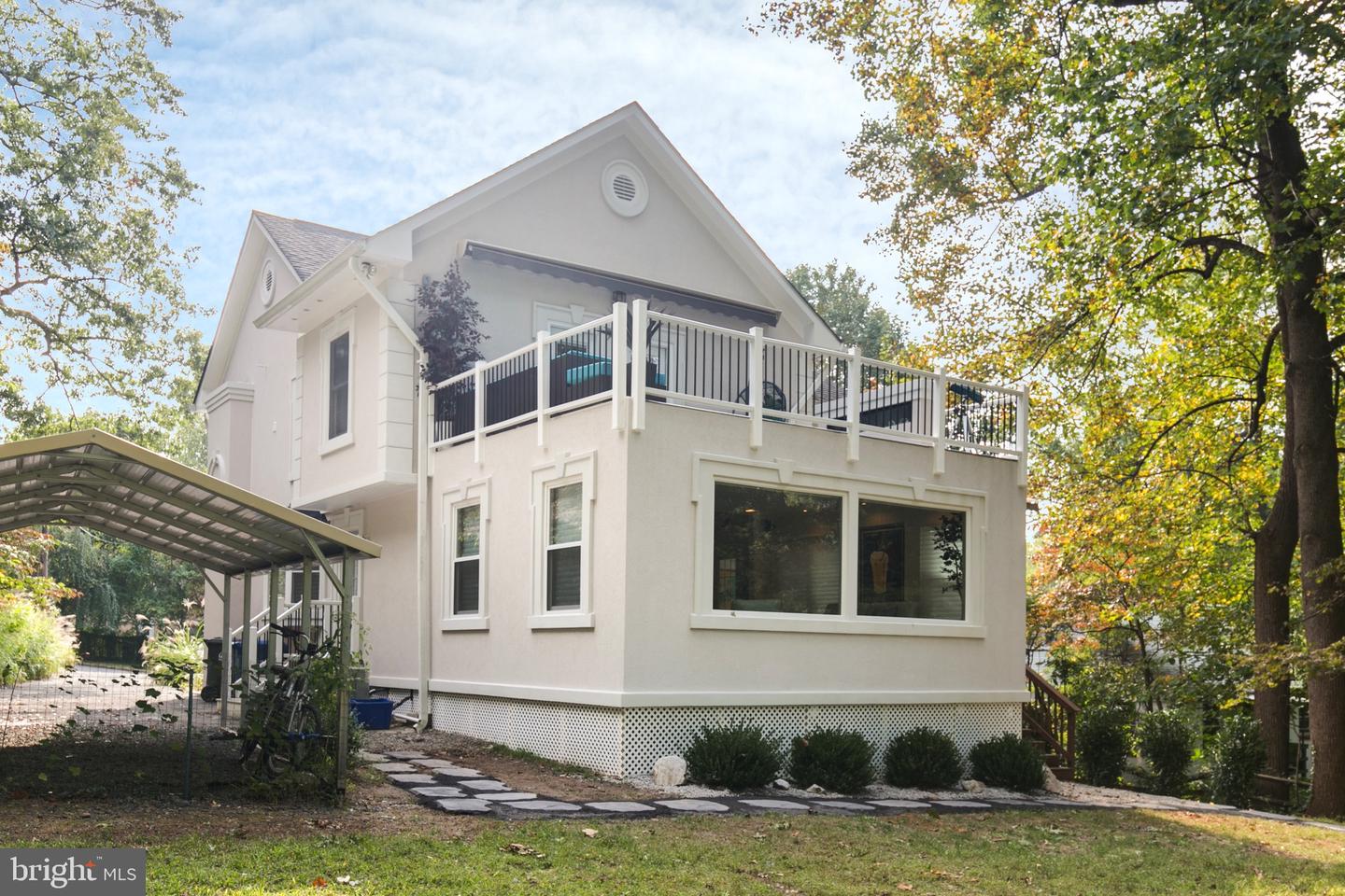 4009 ESTABROOK DR, ANNANDALE, Virginia 22003, 5 Bedrooms Bedrooms, ,4 BathroomsBathrooms,Residential,For sale,4009 ESTABROOK DR,VAFX2263114 MLS # VAFX2263114