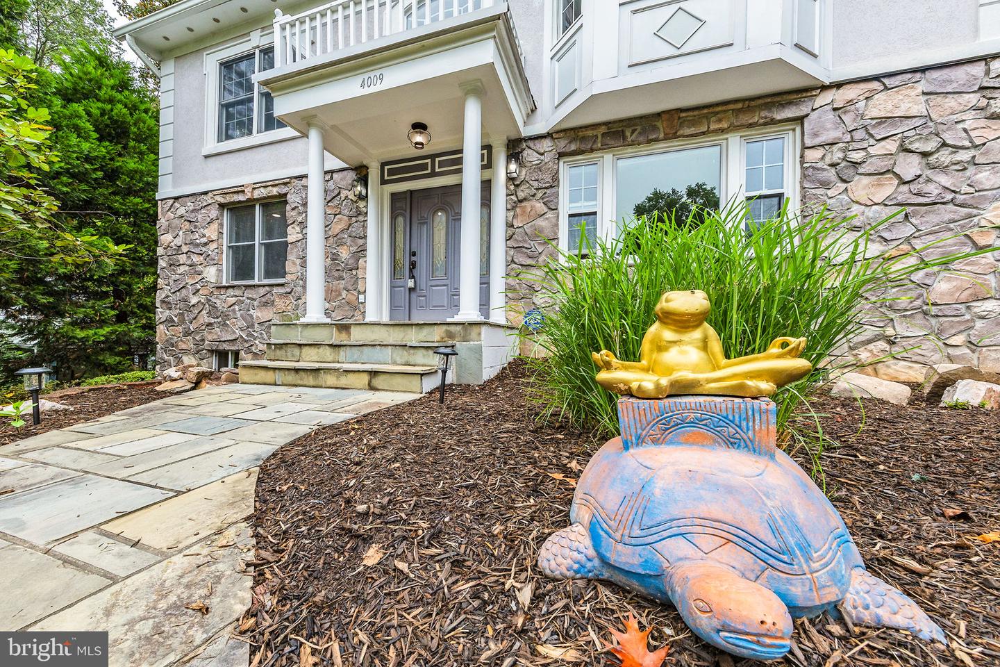 4009 ESTABROOK DR, ANNANDALE, Virginia 22003, 5 Bedrooms Bedrooms, ,4 BathroomsBathrooms,Residential,For sale,4009 ESTABROOK DR,VAFX2263114 MLS # VAFX2263114