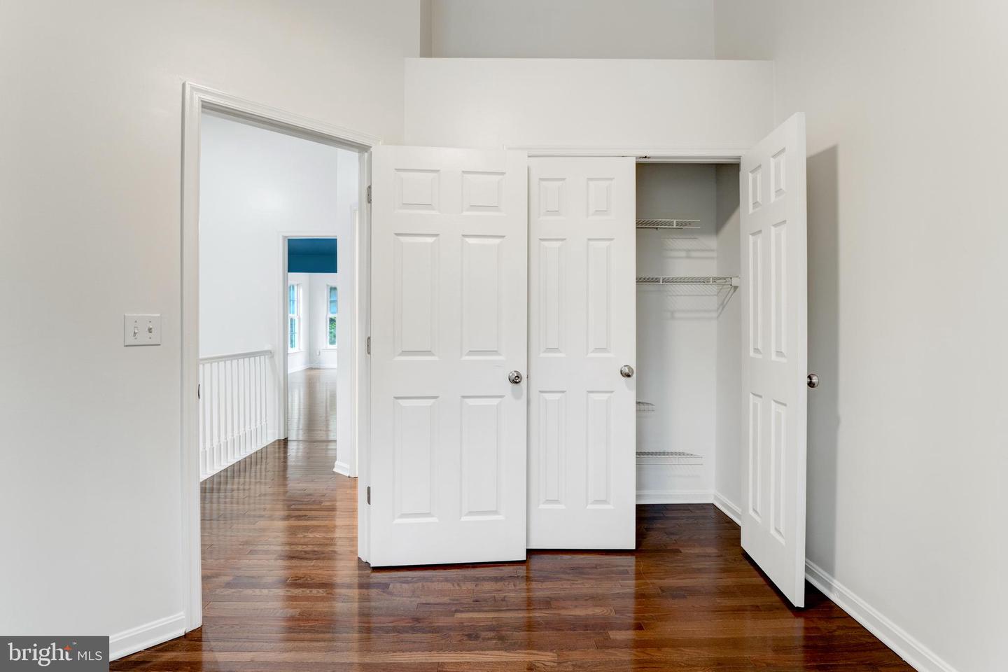 2606 OAK VALLEY DR, WOODBRIDGE, Virginia 22191, 4 Bedrooms Bedrooms, ,3 BathroomsBathrooms,Residential,For sale,2606 OAK VALLEY DR,VAPW2102620 MLS # VAPW2102620