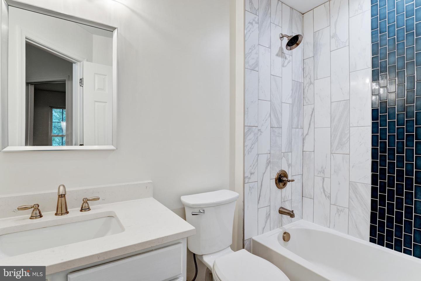 2606 OAK VALLEY DR, WOODBRIDGE, Virginia 22191, 4 Bedrooms Bedrooms, ,3 BathroomsBathrooms,Residential,For sale,2606 OAK VALLEY DR,VAPW2102620 MLS # VAPW2102620