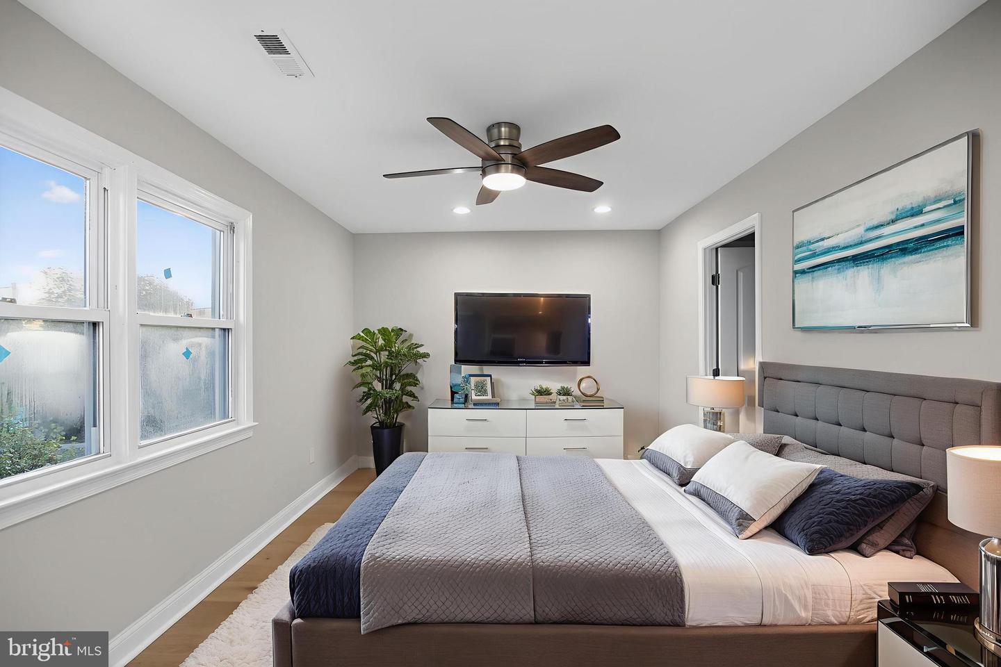 712 CONGRESS ST SE, WASHINGTON, District Of Columbia 20032, 7 Bedrooms Bedrooms, ,3 BathroomsBathrooms,Residential,For sale,712 CONGRESS ST SE,DCDC2217078 MLS # DCDC2217078 712 CONGRESS ST SE, WASHINGTON, District Of Columbia 20032, 7 Bedrooms Bedrooms, ,3 BathroomsBathrooms,Residential,For sale,712 CONGRESS ST SE,DCDC2217078 MLS # DCDC2217078