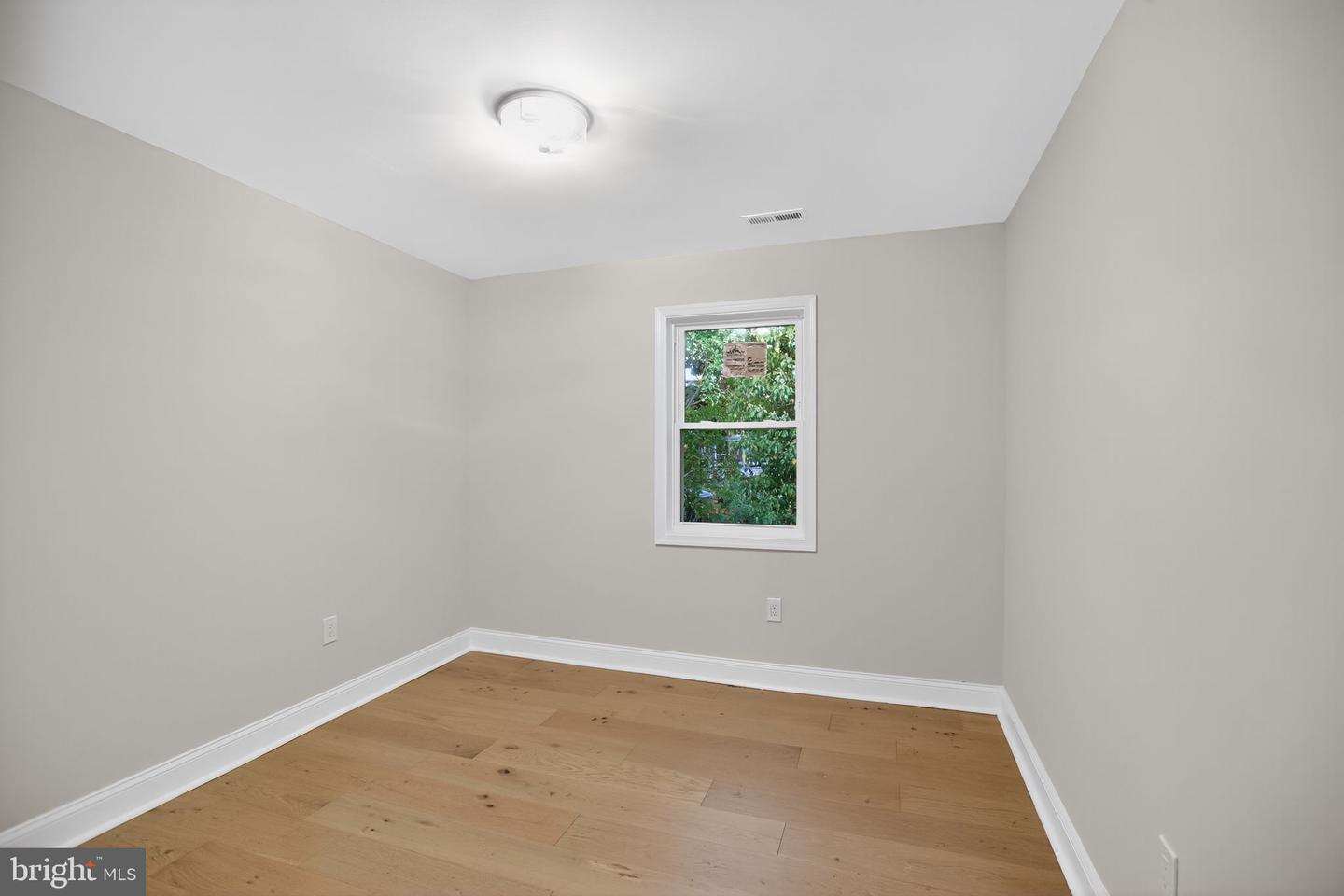 712 CONGRESS ST SE, WASHINGTON, District Of Columbia 20032, 7 Bedrooms Bedrooms, ,3 BathroomsBathrooms,Residential,For sale,712 CONGRESS ST SE,DCDC2217078 MLS # DCDC2217078 712 CONGRESS ST SE, WASHINGTON, District Of Columbia 20032, 7 Bedrooms Bedrooms, ,3 BathroomsBathrooms,Residential,For sale,712 CONGRESS ST SE,DCDC2217078 MLS # DCDC2217078