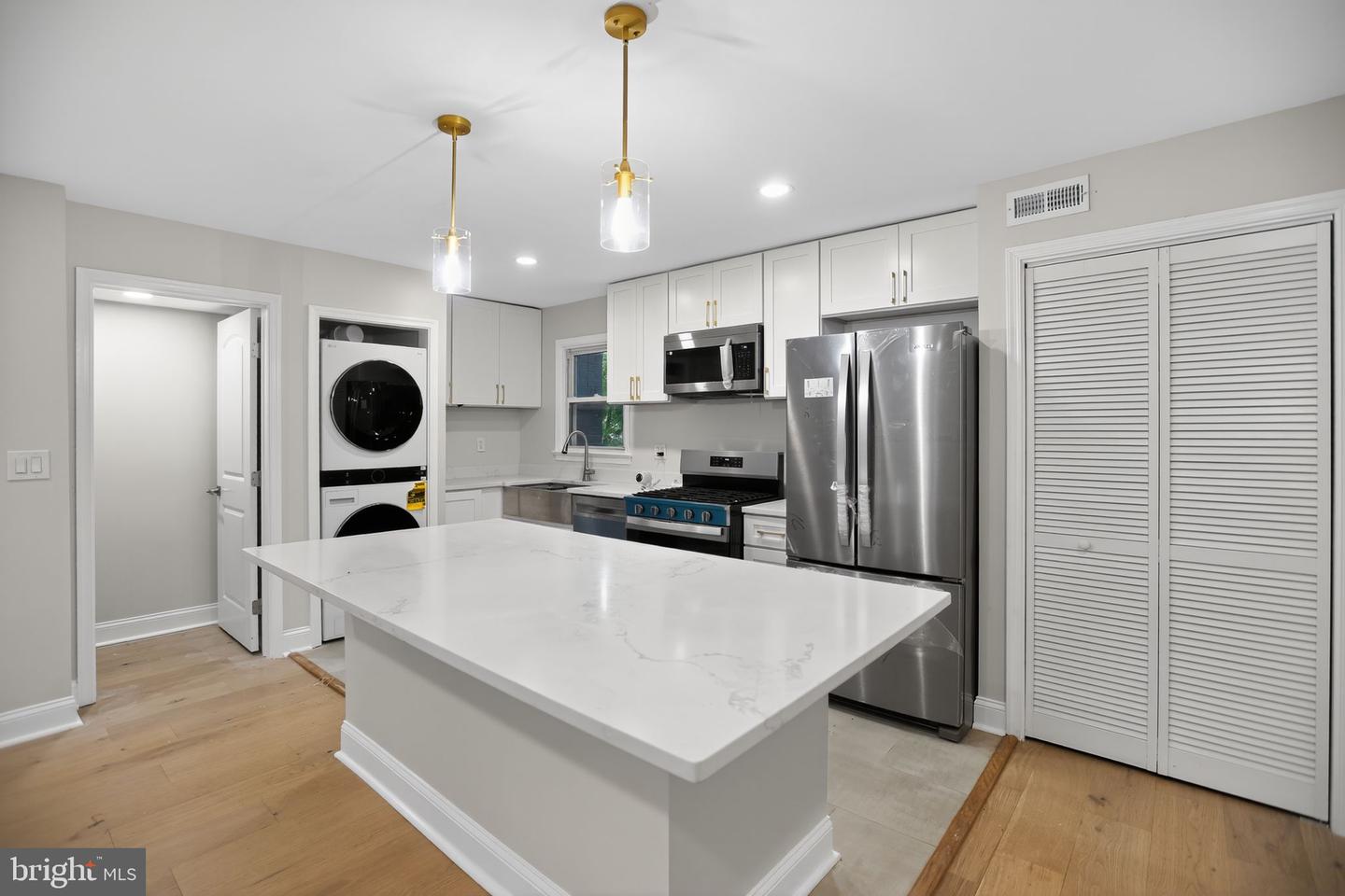 712 CONGRESS ST SE, WASHINGTON, District Of Columbia 20032, 7 Bedrooms Bedrooms, ,3 BathroomsBathrooms,Residential,For sale,712 CONGRESS ST SE,DCDC2217078 MLS # DCDC2217078 712 CONGRESS ST SE, WASHINGTON, District Of Columbia 20032, 7 Bedrooms Bedrooms, ,3 BathroomsBathrooms,Residential,For sale,712 CONGRESS ST SE,DCDC2217078 MLS # DCDC2217078