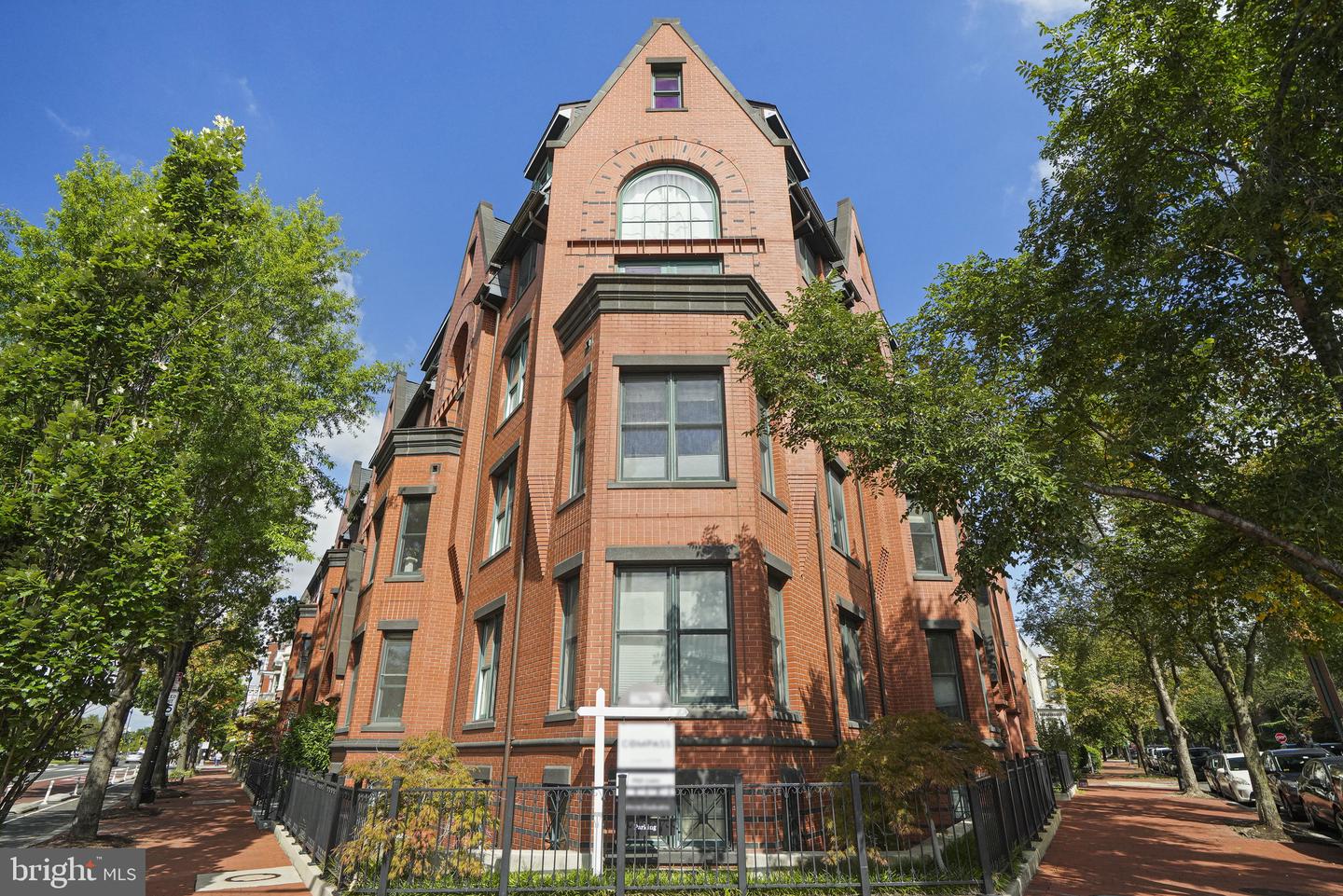 1020 PENNSYLVANIA AVE SE #404, WASHINGTON, District Of Columbia 20003, 2 Bedrooms Bedrooms, ,1 BathroomBathrooms,Residential,For sale,1020 PENNSYLVANIA AVE SE #404,DCDC2217322 MLS # DCDC2217322 1020 PENNSYLVANIA AVE SE #404, WASHINGTON, District Of Columbia 20003, 2 Bedrooms Bedrooms, ,1 BathroomBathrooms,Residential,For sale,1020 PENNSYLVANIA AVE SE #404,DCDC2217322 MLS # DCDC2217322