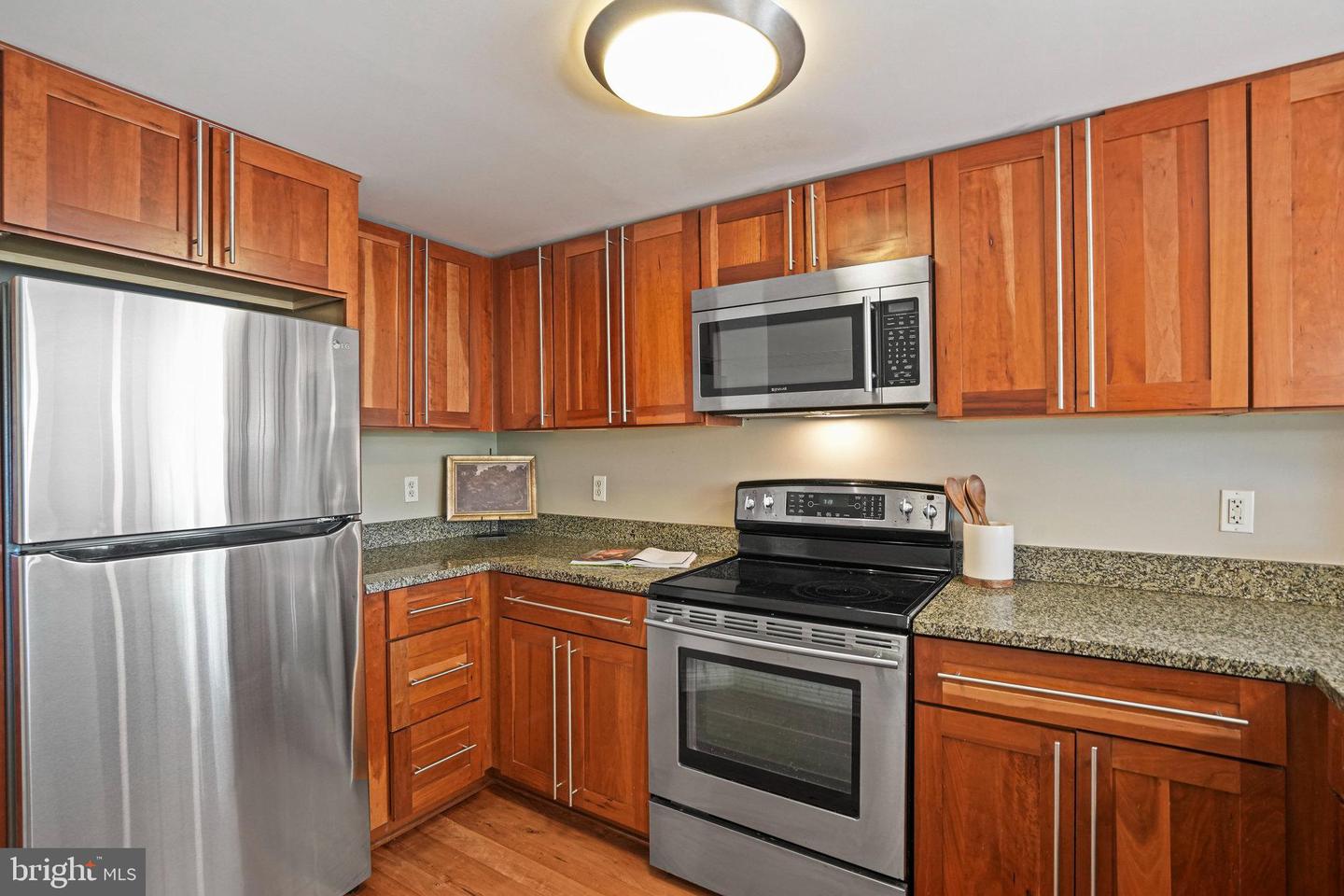 1020 PENNSYLVANIA AVE SE #404, WASHINGTON, District Of Columbia 20003, 2 Bedrooms Bedrooms, ,1 BathroomBathrooms,Residential,For sale,1020 PENNSYLVANIA AVE SE #404,DCDC2217322 MLS # DCDC2217322 1020 PENNSYLVANIA AVE SE #404, WASHINGTON, District Of Columbia 20003, 2 Bedrooms Bedrooms, ,1 BathroomBathrooms,Residential,For sale,1020 PENNSYLVANIA AVE SE #404,DCDC2217322 MLS # DCDC2217322