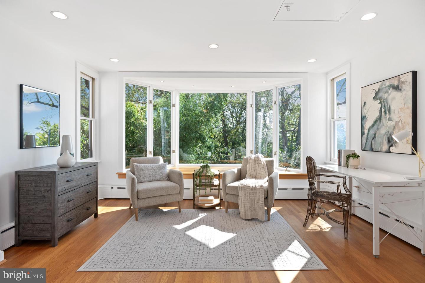 1955 39TH ST NW, WASHINGTON, District Of Columbia 20007, 3 Bedrooms Bedrooms, 12 Rooms Rooms,2 BathroomsBathrooms,Residential,For sale,1955 39TH ST NW,DCDC2217428 MLS # DCDC2217428 1955 39TH ST NW, WASHINGTON, District Of Columbia 20007, 3 Bedrooms Bedrooms, 12 Rooms Rooms,2 BathroomsBathrooms,Residential,For sale,1955 39TH ST NW,DCDC2217428 MLS # DCDC2217428