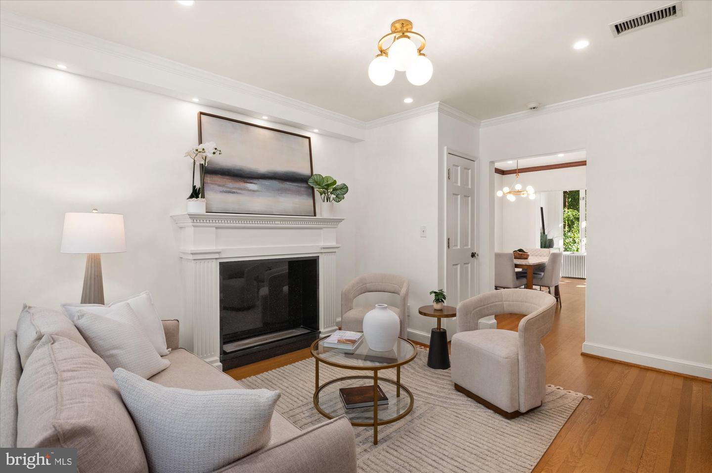 1955 39TH ST NW, WASHINGTON, District Of Columbia 20007, 3 Bedrooms Bedrooms, 12 Rooms Rooms,2 BathroomsBathrooms,Residential,For sale,1955 39TH ST NW,DCDC2217428 MLS # DCDC2217428 1955 39TH ST NW, WASHINGTON, District Of Columbia 20007, 3 Bedrooms Bedrooms, 12 Rooms Rooms,2 BathroomsBathrooms,Residential,For sale,1955 39TH ST NW,DCDC2217428 MLS # DCDC2217428