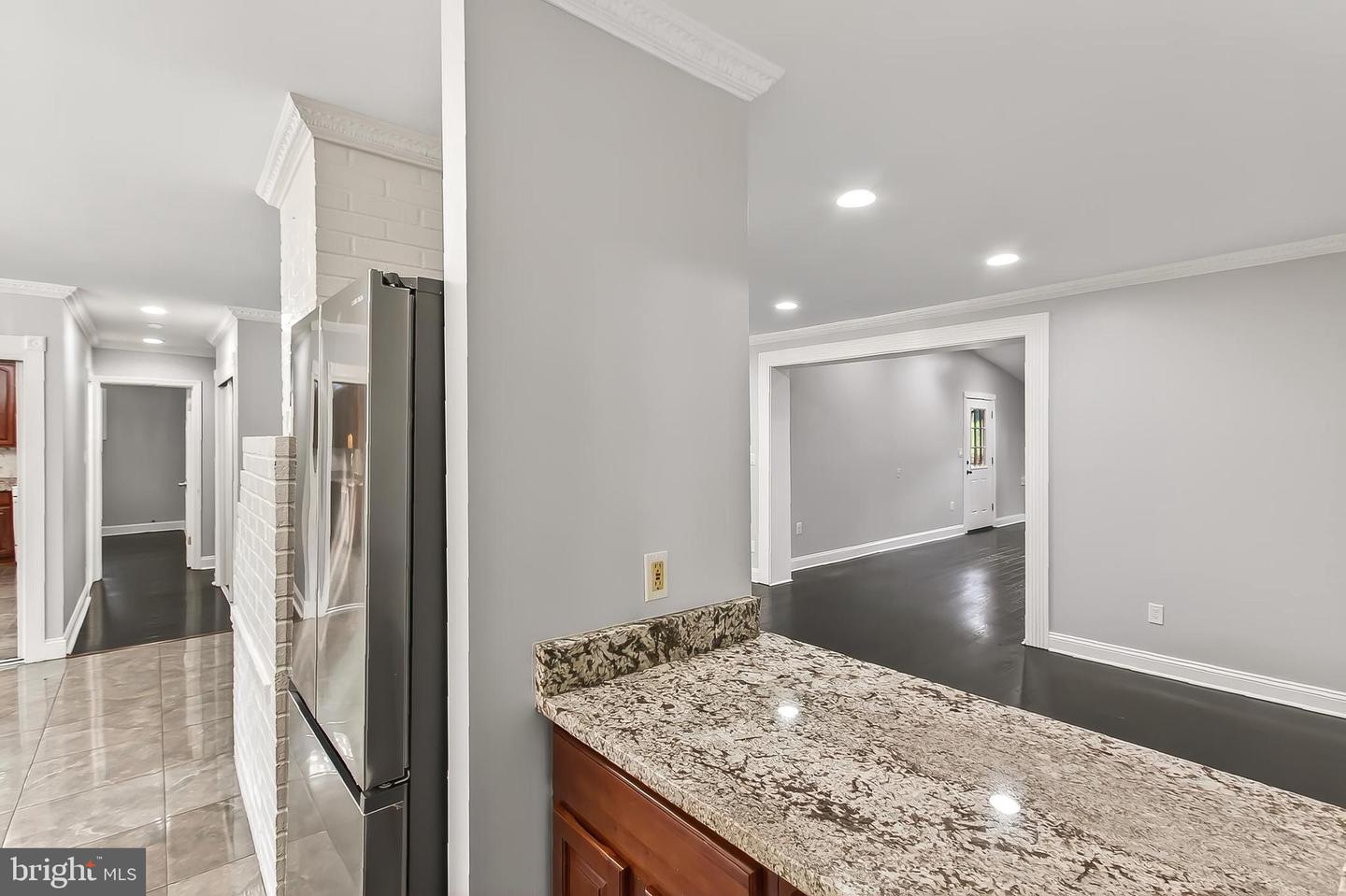 5807 ACCOMAC ST, SPRINGFIELD, Virginia 22150, 5 Bedrooms Bedrooms, ,2 BathroomsBathrooms,Residential,For sale,5807 ACCOMAC ST,VAFX2264522 MLS # VAFX2264522