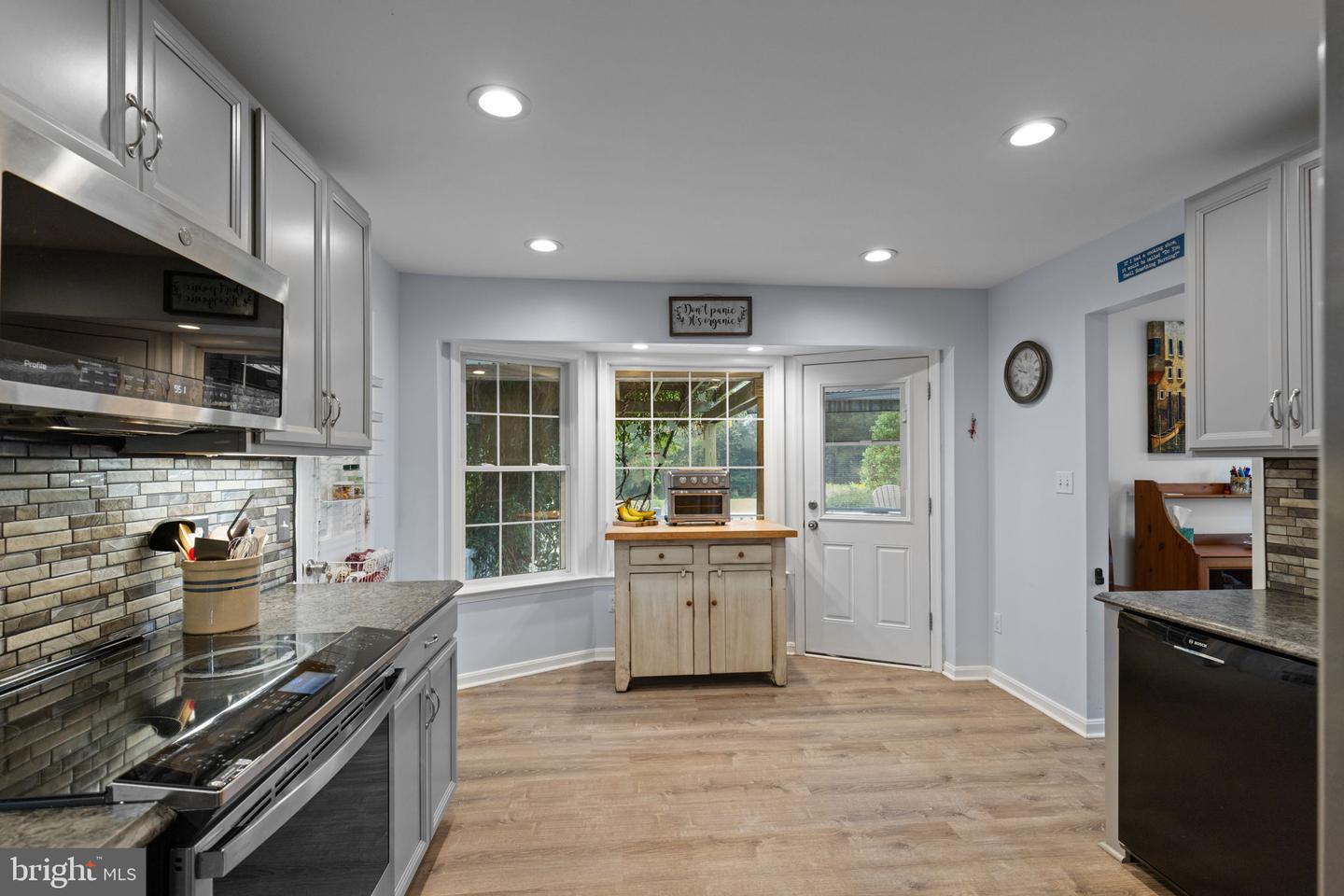 9178 HANNAH DUSTIN, CATLETT, Virginia 20119, 3 Bedrooms Bedrooms, ,2 BathroomsBathrooms,Residential,For sale,9178 HANNAH DUSTIN,VAFQ2018142 MLS # VAFQ2018142