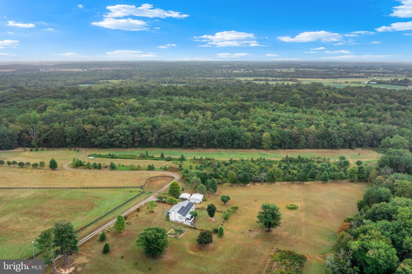 9178 HANNAH DUSTIN, CATLETT, Virginia 20119, 3 Bedrooms Bedrooms, ,2 BathroomsBathrooms,Residential,For sale,9178 HANNAH DUSTIN,VAFQ2018142 MLS # VAFQ2018142