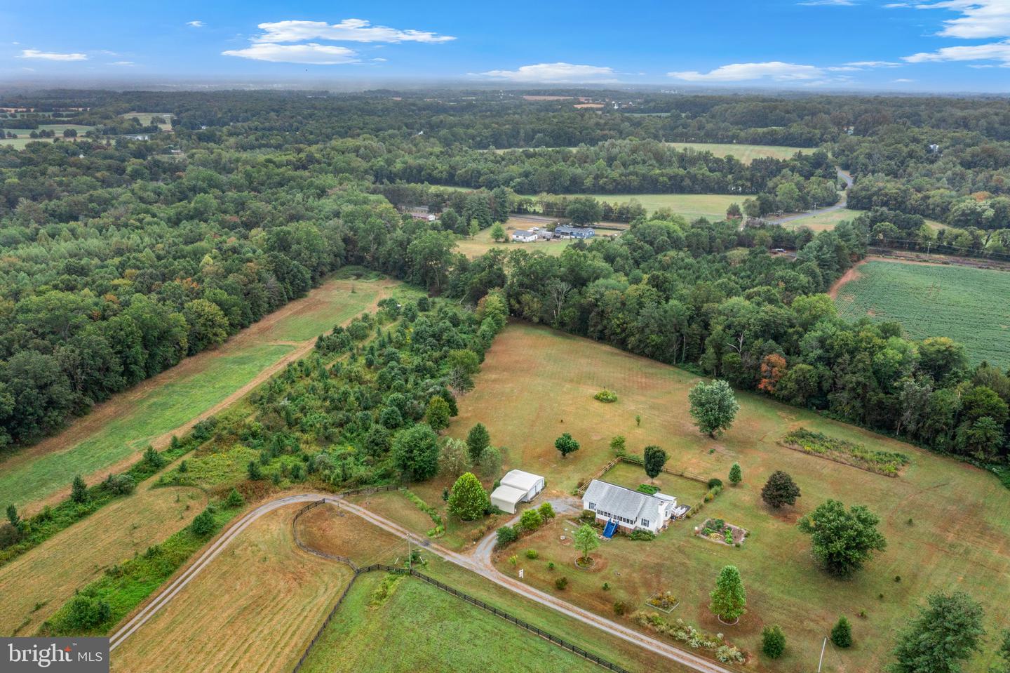9178 HANNAH DUSTIN, CATLETT, Virginia 20119, 3 Bedrooms Bedrooms, ,2 BathroomsBathrooms,Residential,For sale,9178 HANNAH DUSTIN,VAFQ2018142 MLS # VAFQ2018142