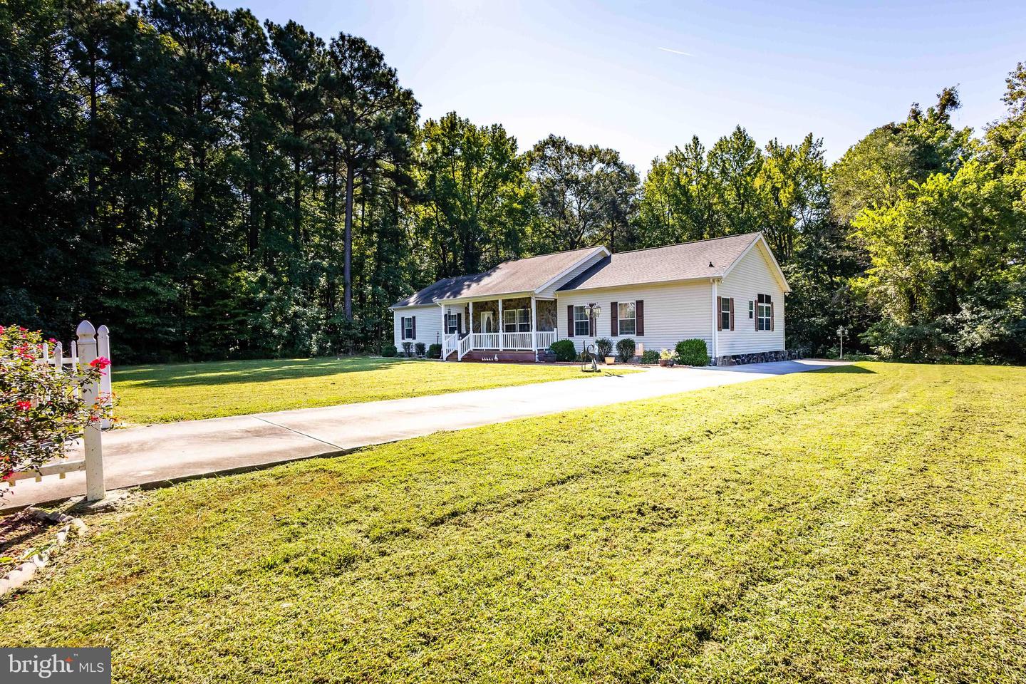 1092 S INDEPENDENCE DR, MONTROSS, Virginia 22520, 3 Bedrooms Bedrooms, 10 Rooms Rooms,3 BathroomsBathrooms,Residential,For sale,1092 S INDEPENDENCE DR,VAWE2009730 MLS # VAWE2009730 1092 S INDEPENDENCE DR, MONTROSS, Virginia 22520, 3 Bedrooms Bedrooms, 10 Rooms Rooms,3 BathroomsBathrooms,Residential,For sale,1092 S INDEPENDENCE DR,VAWE2009730 MLS # VAWE2009730