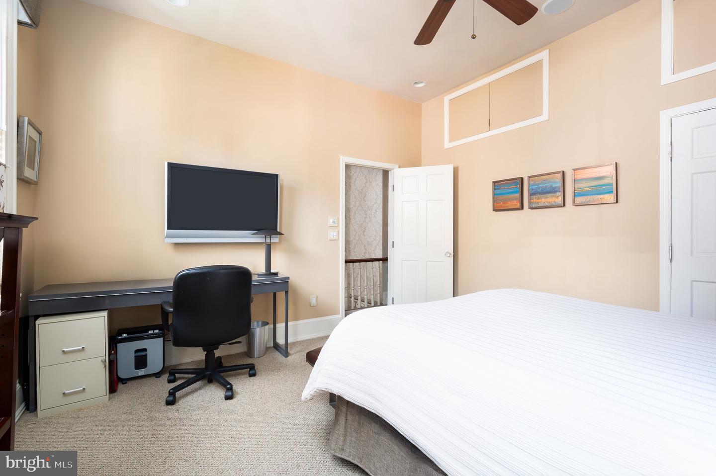 1335 VERMONT AVE NW, WASHINGTON, District Of Columbia 20005, 3 Bedrooms Bedrooms, ,3 BathroomsBathrooms,Residential,For sale,1335 VERMONT AVE NW,DCDC2221640 MLS # DCDC2221640