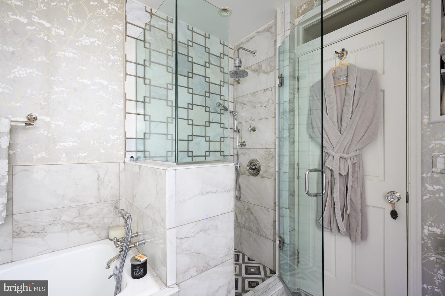 1335 VERMONT AVE NW, WASHINGTON, District Of Columbia 20005, 3 Bedrooms Bedrooms, ,3 BathroomsBathrooms,Residential,For sale,1335 VERMONT AVE NW,DCDC2221640 MLS # DCDC2221640