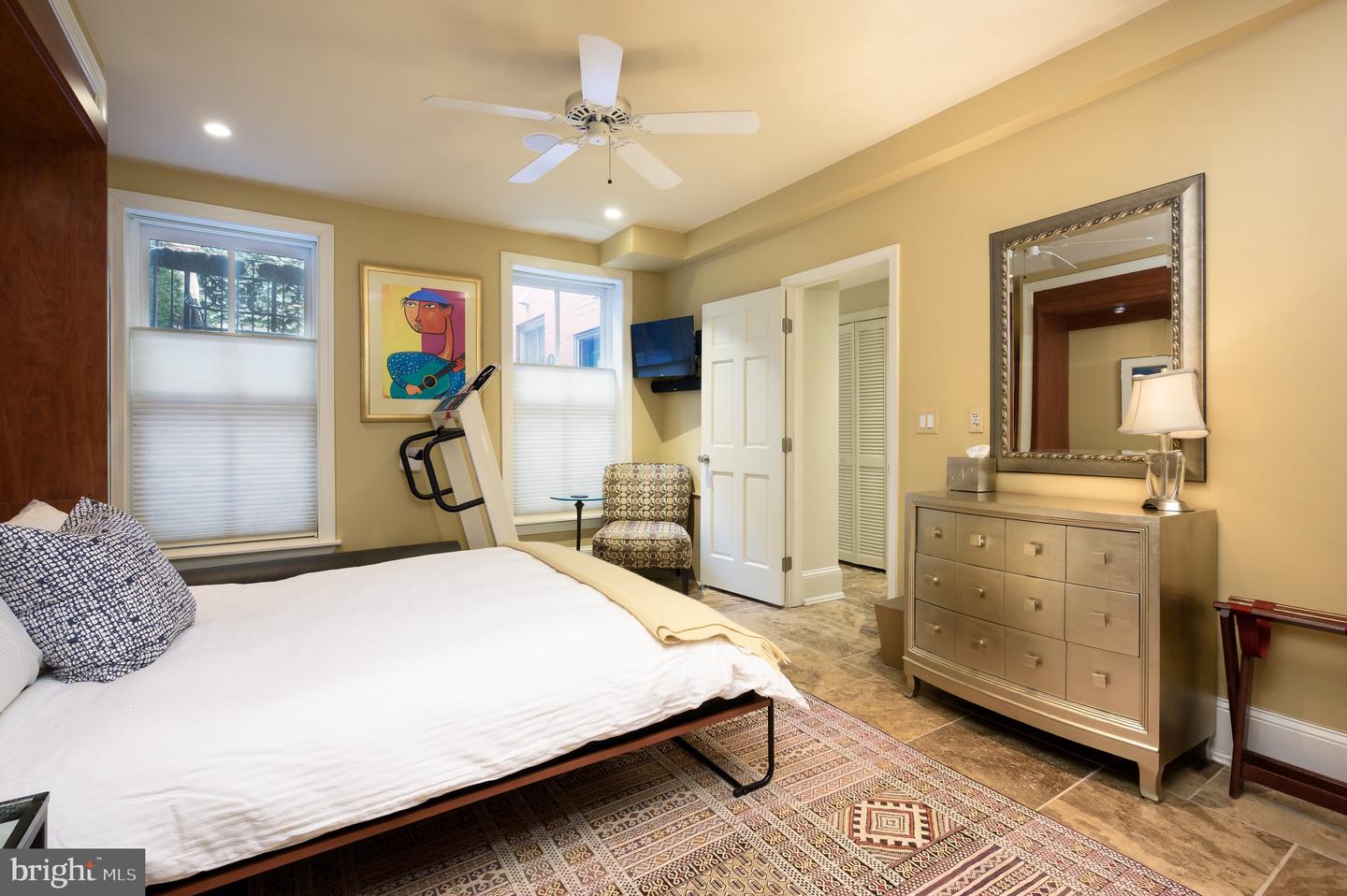 1335 VERMONT AVE NW, WASHINGTON, District Of Columbia 20005, 3 Bedrooms Bedrooms, ,3 BathroomsBathrooms,Residential,For sale,1335 VERMONT AVE NW,DCDC2221640 MLS # DCDC2221640