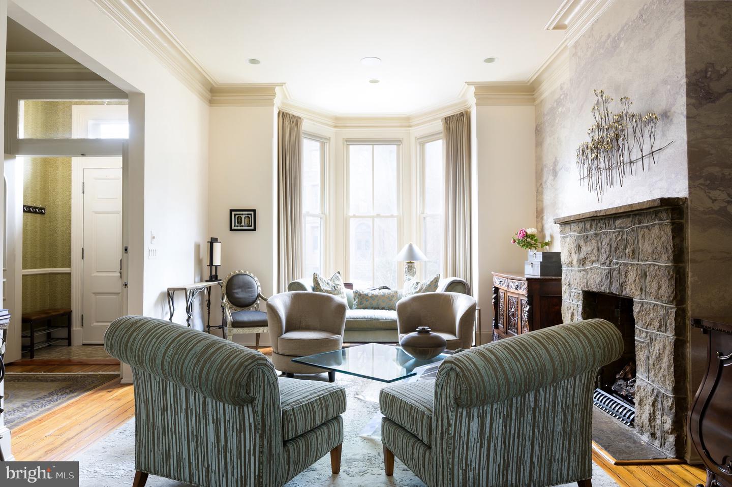 1335 VERMONT AVE NW, WASHINGTON, District Of Columbia 20005, 3 Bedrooms Bedrooms, ,3 BathroomsBathrooms,Residential,For sale,1335 VERMONT AVE NW,DCDC2221640 MLS # DCDC2221640