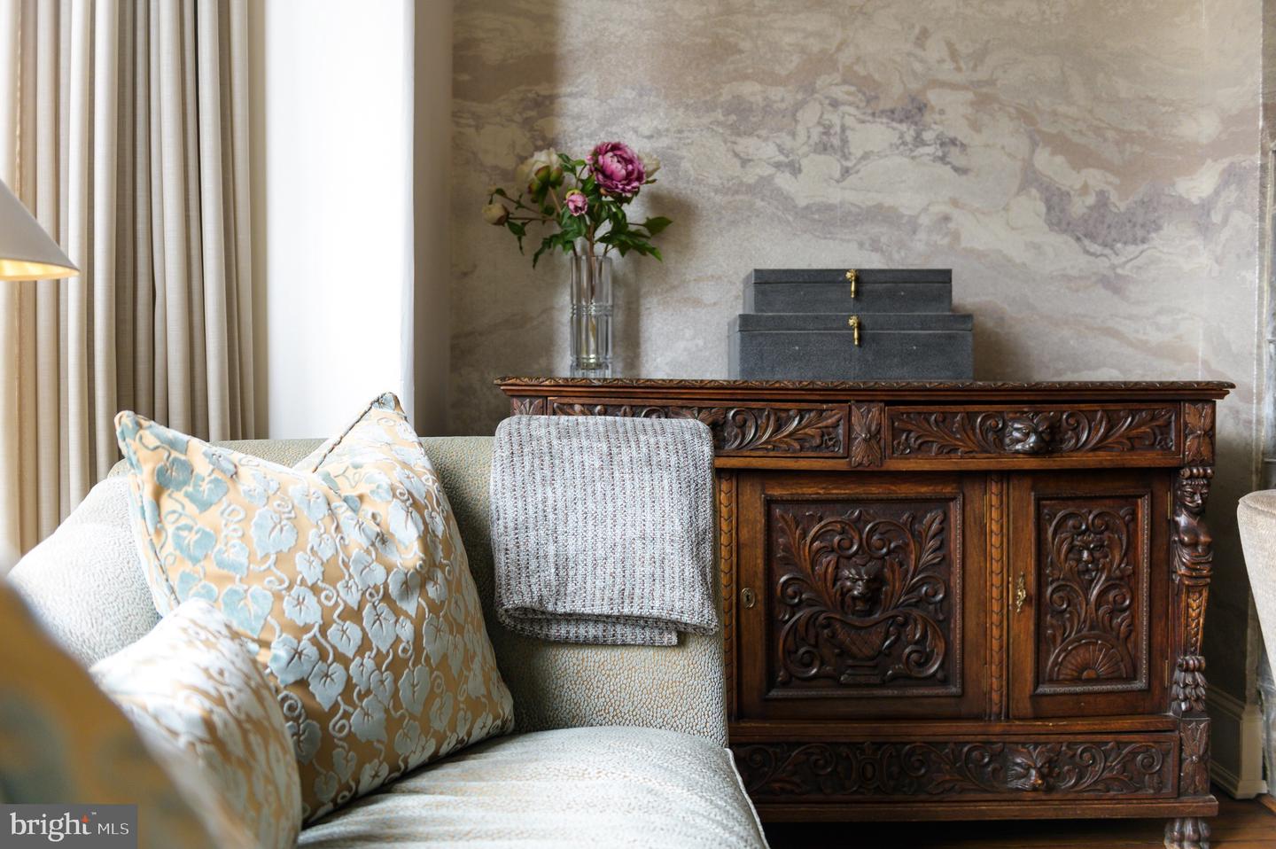 1335 VERMONT AVE NW, WASHINGTON, District Of Columbia 20005, 3 Bedrooms Bedrooms, ,3 BathroomsBathrooms,Residential,For sale,1335 VERMONT AVE NW,DCDC2221640 MLS # DCDC2221640