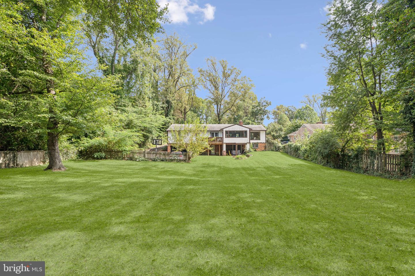 3110 JUNIPER LN, FALLS CHURCH, Virginia 22044, 4 Bedrooms Bedrooms, ,3 BathroomsBathrooms,Residential,For sale,3110 JUNIPER LN,VAFX2266220 MLS # VAFX2266220