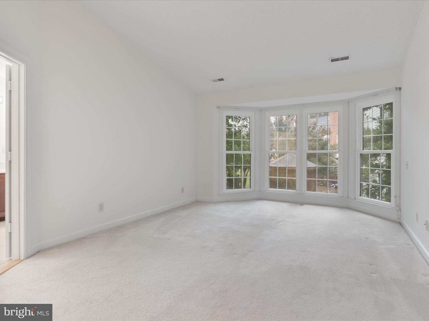 12000 CALIE CT, FAIRFAX, Virginia 22033, 3 Bedrooms Bedrooms, ,3 BathroomsBathrooms,Residential,For sale,12000 CALIE CT,VAFX2266328 MLS # VAFX2266328