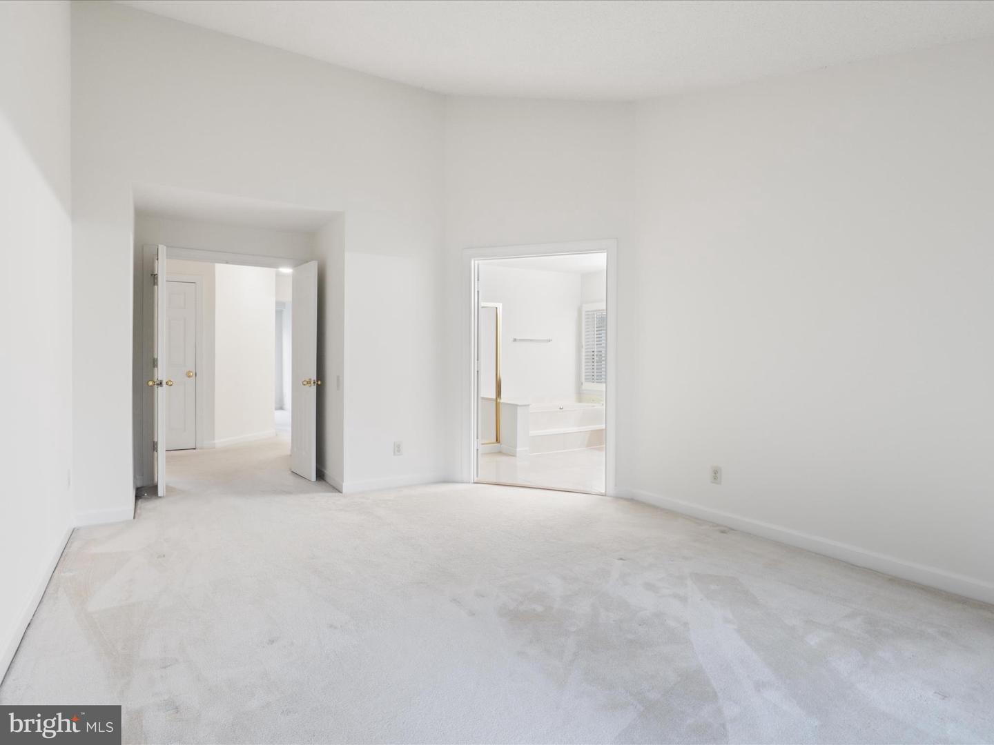 12000 CALIE CT, FAIRFAX, Virginia 22033, 3 Bedrooms Bedrooms, ,3 BathroomsBathrooms,Residential,For sale,12000 CALIE CT,VAFX2266328 MLS # VAFX2266328