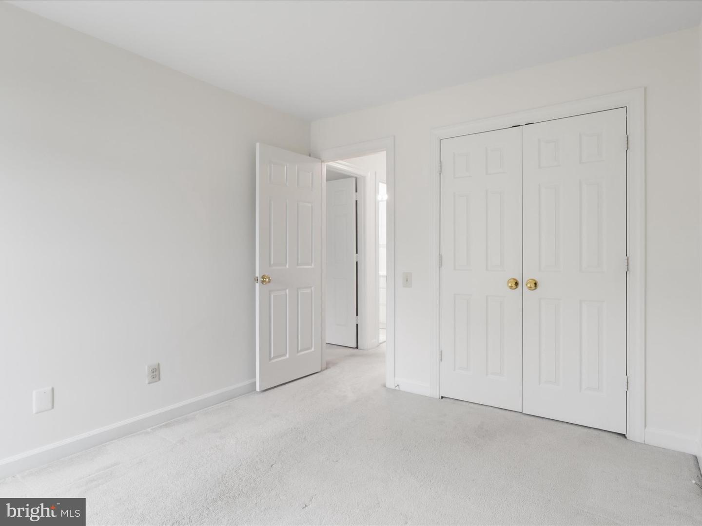 12000 CALIE CT, FAIRFAX, Virginia 22033, 3 Bedrooms Bedrooms, ,3 BathroomsBathrooms,Residential,For sale,12000 CALIE CT,VAFX2266328 MLS # VAFX2266328