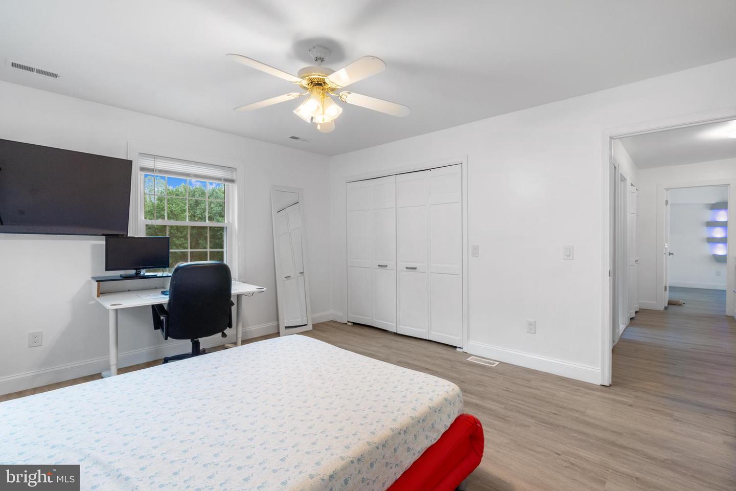 19 TWIN SPRINGS DR, FREDERICKSBURG, Virginia 22407, 5 Bedrooms Bedrooms, ,4 BathroomsBathrooms,Residential,For sale,19 TWIN SPRINGS DR,VASP2036164 MLS # VASP2036164