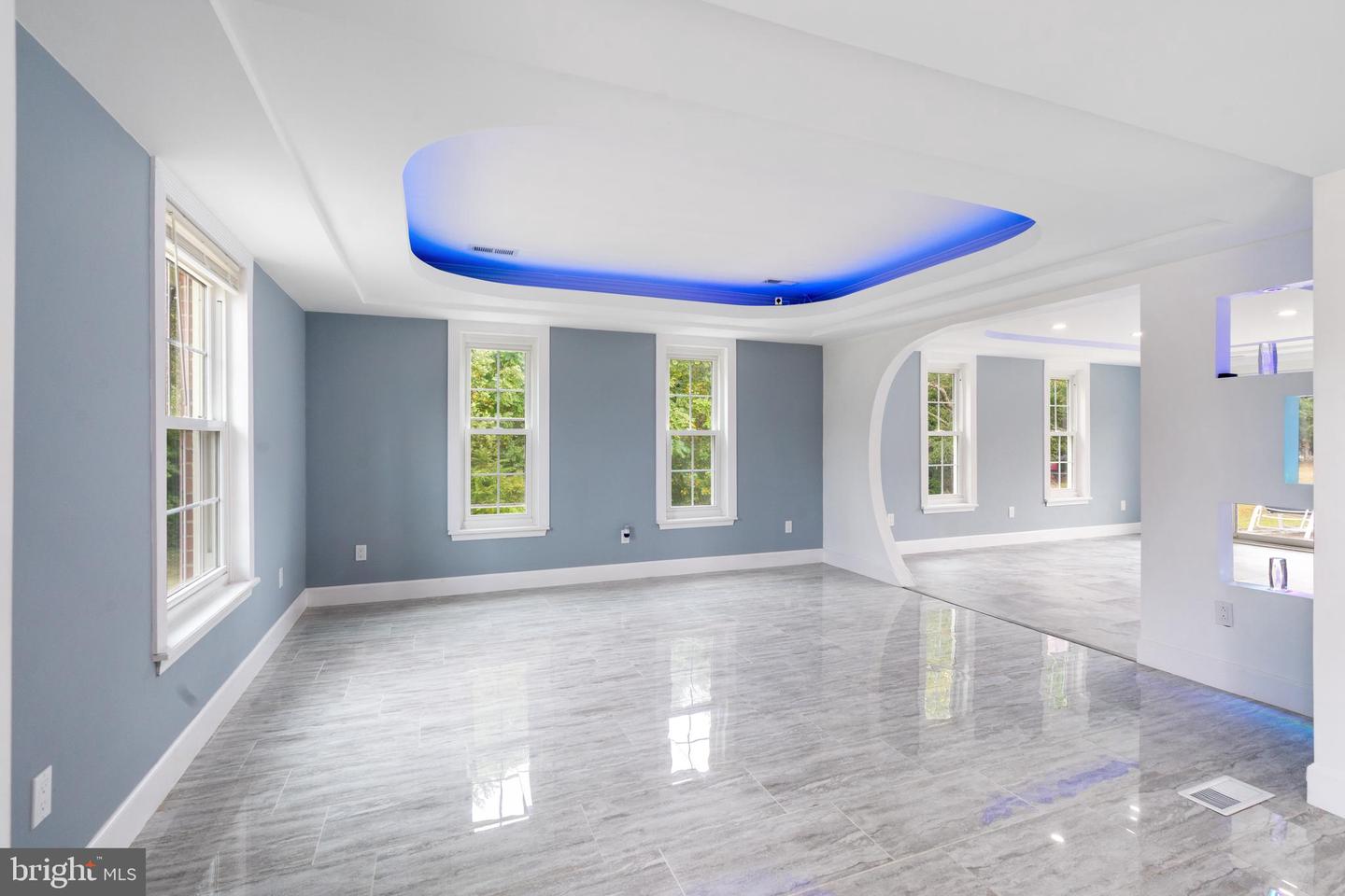 19 TWIN SPRINGS DR, FREDERICKSBURG, Virginia 22407, 5 Bedrooms Bedrooms, ,4 BathroomsBathrooms,Residential,For sale,19 TWIN SPRINGS DR,VASP2036164 MLS # VASP2036164