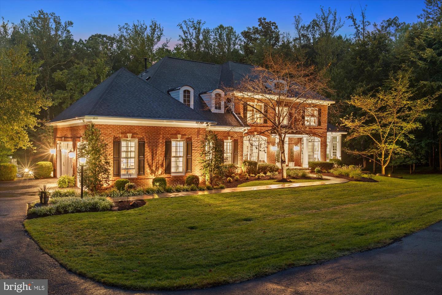 11031 BACON RACE RD, WOODBRIDGE, Virginia 22192, 6 Bedrooms Bedrooms, ,5 BathroomsBathrooms,Residential,For sale,11031 BACON RACE RD,VAPW2103794 MLS # VAPW2103794