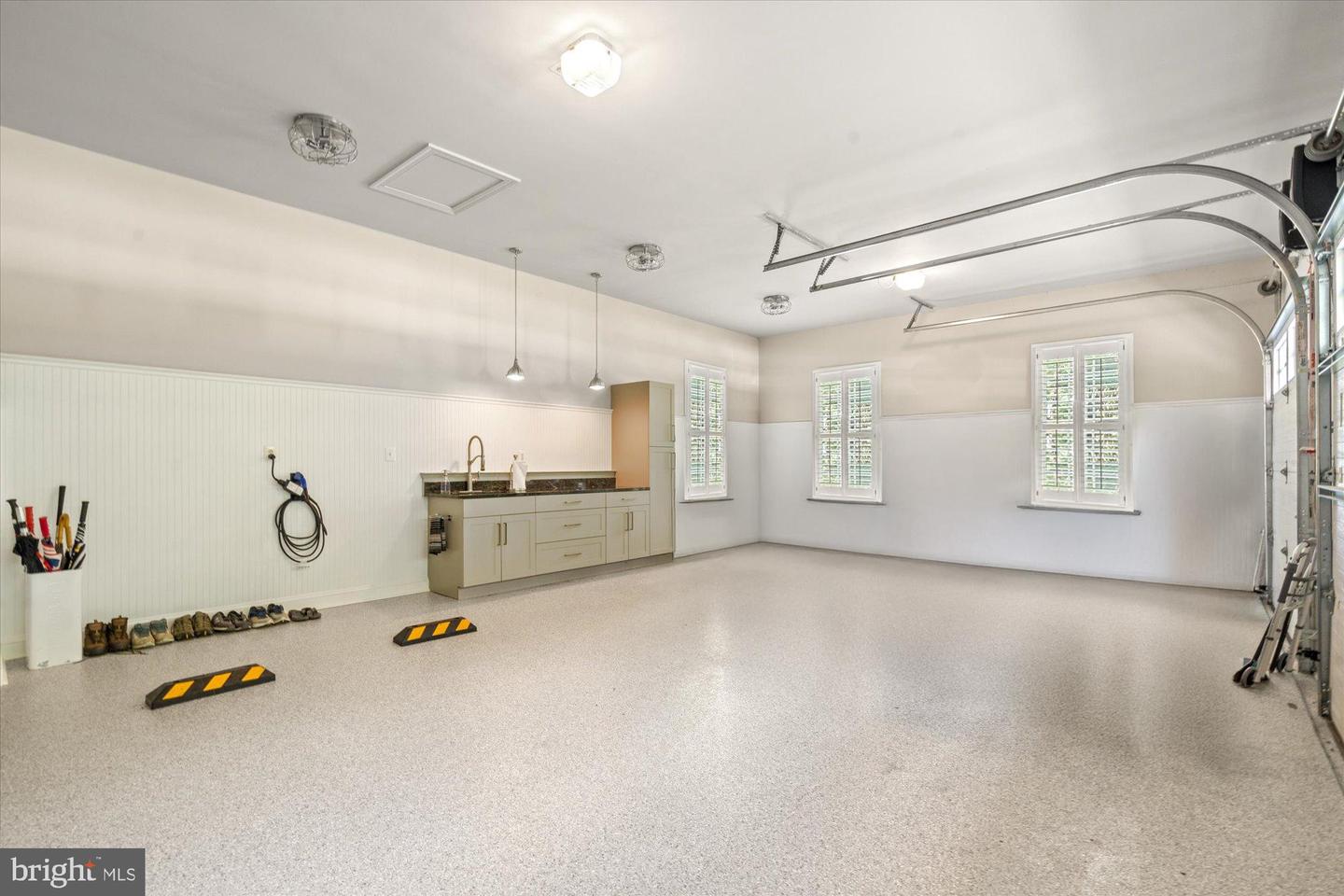 11031 BACON RACE RD, WOODBRIDGE, Virginia 22192, 6 Bedrooms Bedrooms, ,5 BathroomsBathrooms,Residential,For sale,11031 BACON RACE RD,VAPW2103794 MLS # VAPW2103794