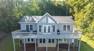 4871 BLUE MOUNTAIN RD, LINDEN, Virginia 22642, 4 Bedrooms Bedrooms, ,3 BathroomsBathrooms,Residential,For sale,4871 BLUE MOUNTAIN RD,VAWR2012274 MLS # VAWR2012274