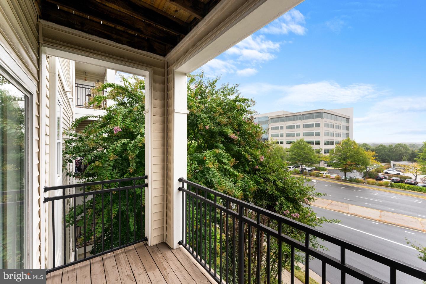12925 CENTRE PARK CIR #311, HERNDON, Virginia 20171, 2 Bedrooms Bedrooms, ,2 BathroomsBathrooms,Residential,For sale,12925 CENTRE PARK CIR #311,VAFX2266932 MLS # VAFX2266932