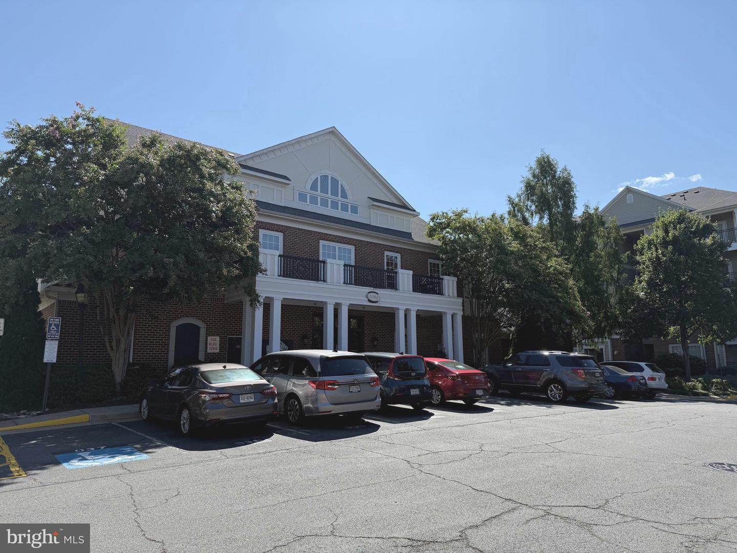 12925 CENTRE PARK CIR #311, HERNDON, Virginia 20171, 2 Bedrooms Bedrooms, ,2 BathroomsBathrooms,Residential,For sale,12925 CENTRE PARK CIR #311,VAFX2266932 MLS # VAFX2266932