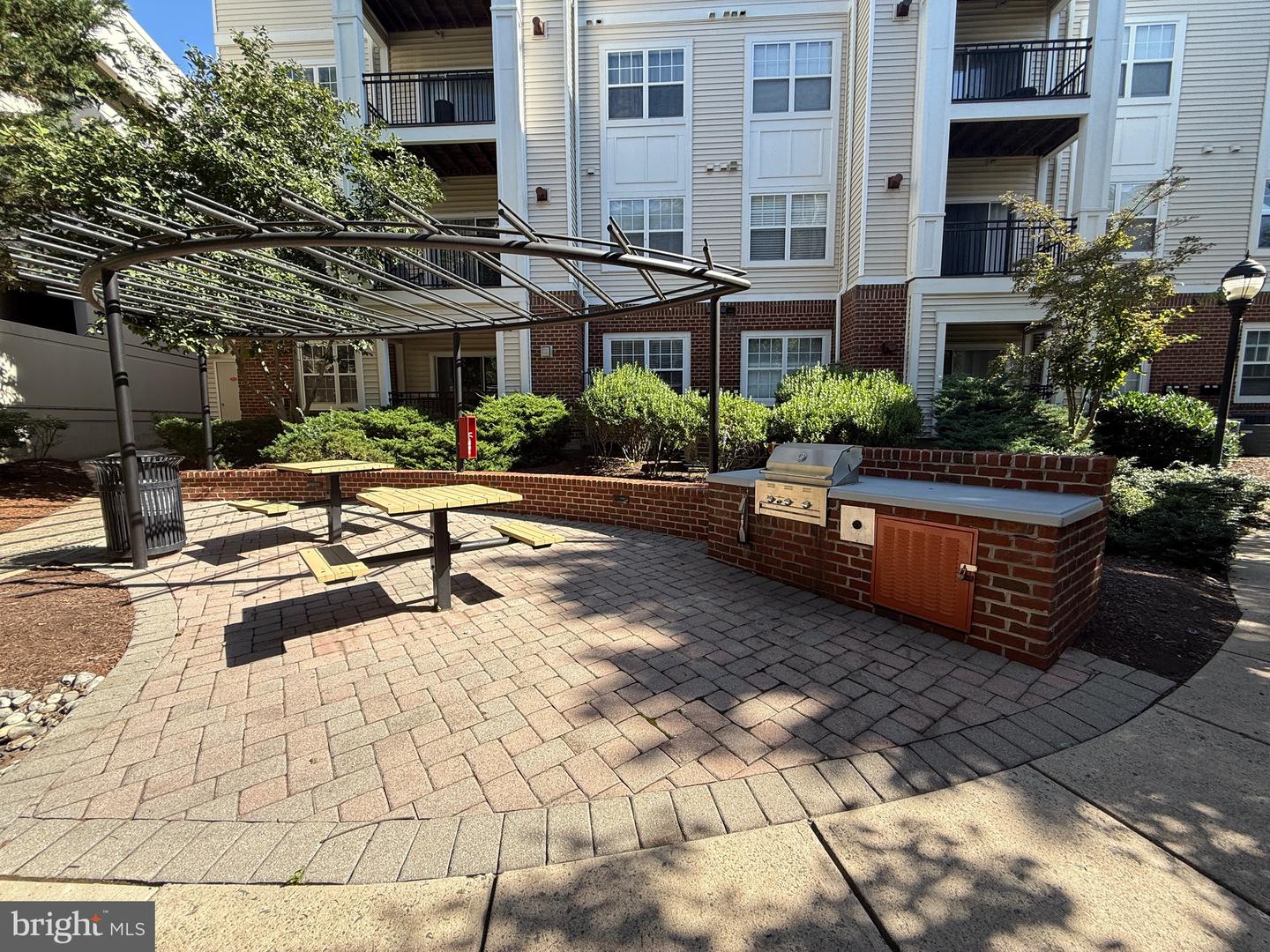 12925 CENTRE PARK CIR #311, HERNDON, Virginia 20171, 2 Bedrooms Bedrooms, ,2 BathroomsBathrooms,Residential,For sale,12925 CENTRE PARK CIR #311,VAFX2266932 MLS # VAFX2266932