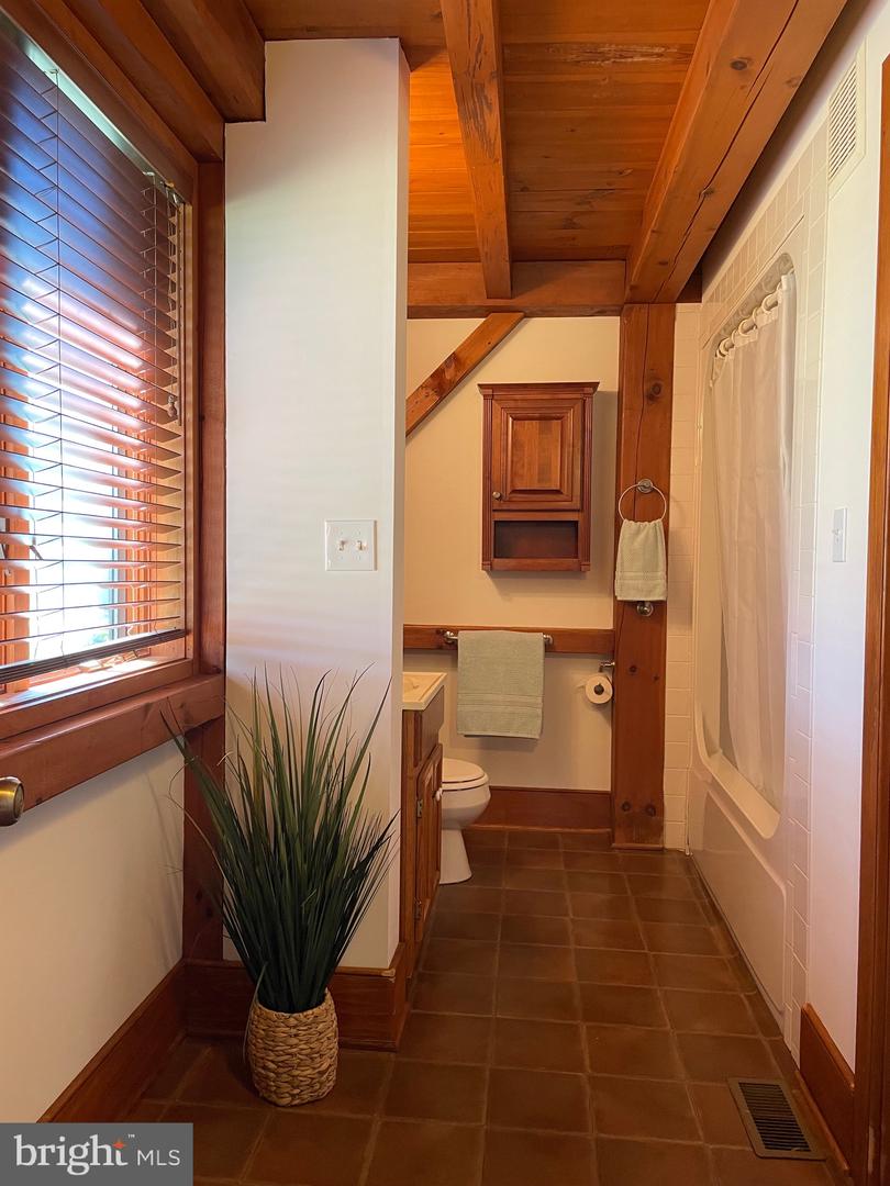 521 DEARING RD, HUNTLY, Virginia 22640, 3 Bedrooms Bedrooms, ,3 BathroomsBathrooms,Farm,For sale,521 DEARING RD,VARP2002286 MLS # VARP2002286