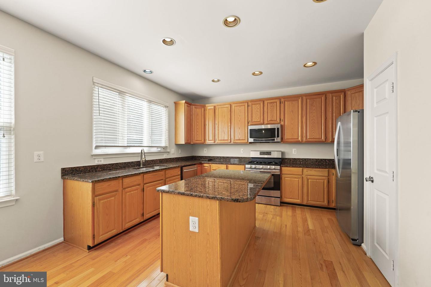 46823 GUNFLINT WAY, STERLING, Virginia 20164, 4 Bedrooms Bedrooms, ,3 BathroomsBathrooms,Residential,For sale,46823 GUNFLINT WAY,VALO2106592 MLS # VALO2106592