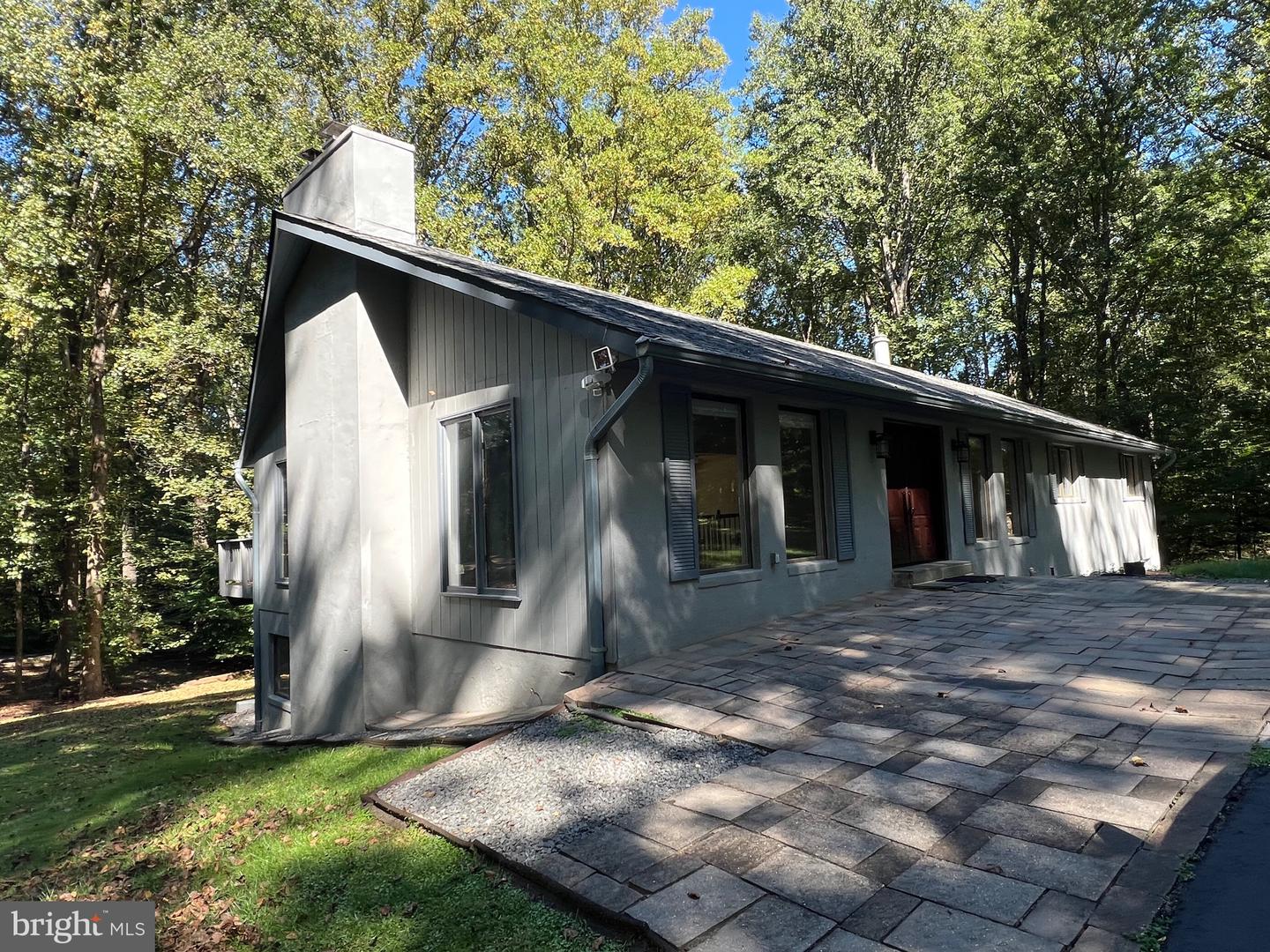 247 SPRINGVALE RD, GREAT FALLS, Virginia 22066, 4 Bedrooms Bedrooms, ,4 BathroomsBathrooms,Residential,For sale,247 SPRINGVALE RD,VAFX2266446 MLS # VAFX2266446