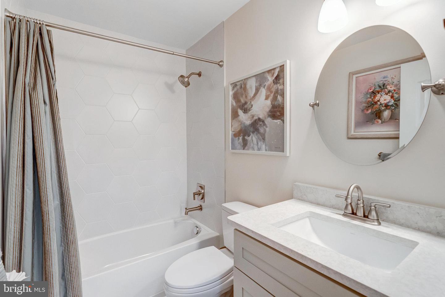 16559 BRAMBLEWOOD LN, WOODBRIDGE, Virginia 22191, 3 Bedrooms Bedrooms, ,3 BathroomsBathrooms,Residential,For sale,16559 BRAMBLEWOOD LN,VAPW2103862 MLS # VAPW2103862
