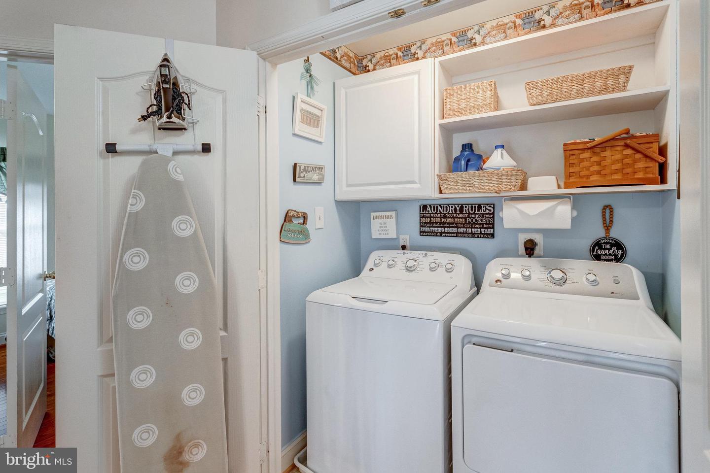 16559 BRAMBLEWOOD LN, WOODBRIDGE, Virginia 22191, 3 Bedrooms Bedrooms, ,3 BathroomsBathrooms,Residential,For sale,16559 BRAMBLEWOOD LN,VAPW2103862 MLS # VAPW2103862
