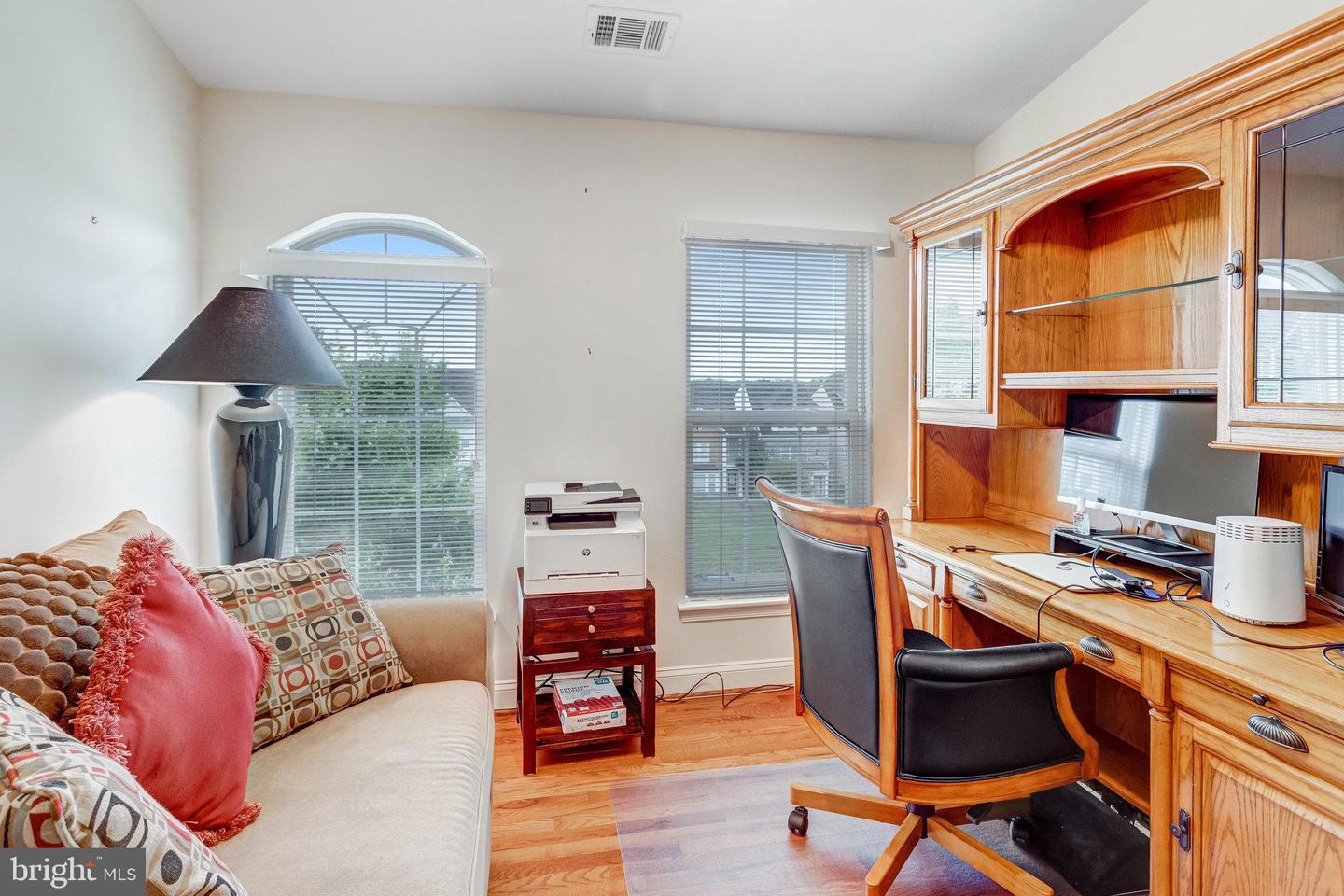 16559 BRAMBLEWOOD LN, WOODBRIDGE, Virginia 22191, 3 Bedrooms Bedrooms, ,3 BathroomsBathrooms,Residential,For sale,16559 BRAMBLEWOOD LN,VAPW2103862 MLS # VAPW2103862