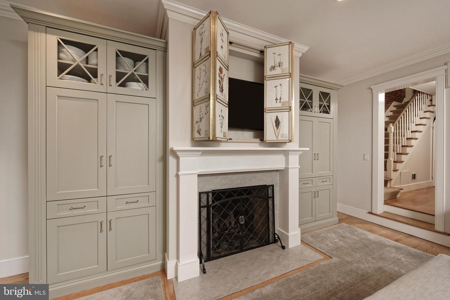 1103 PRINCE ST, ALEXANDRIA, Virginia 22314, 3 Bedrooms Bedrooms, ,2 BathroomsBathrooms,Residential,For sale,1103 PRINCE ST,VAAX2049592 MLS # VAAX2049592