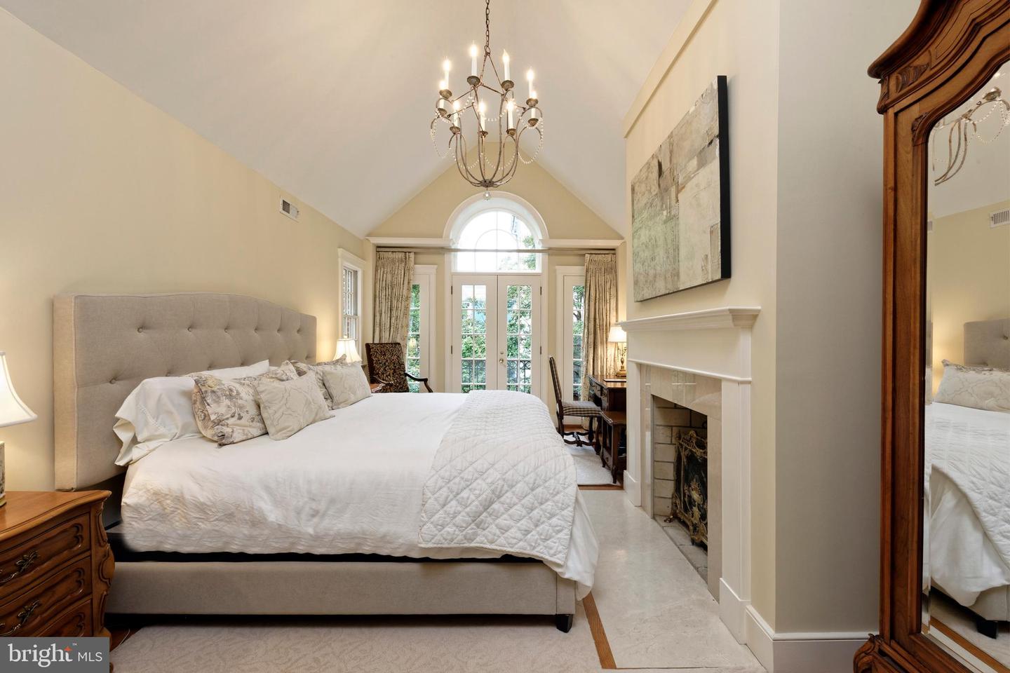 1103 PRINCE ST, ALEXANDRIA, Virginia 22314, 3 Bedrooms Bedrooms, ,2 BathroomsBathrooms,Residential,For sale,1103 PRINCE ST,VAAX2049592 MLS # VAAX2049592