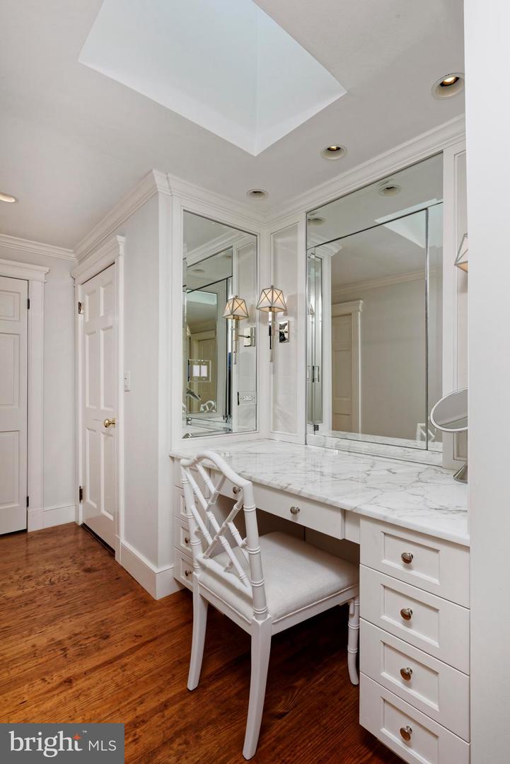 1103 PRINCE ST, ALEXANDRIA, Virginia 22314, 3 Bedrooms Bedrooms, ,2 BathroomsBathrooms,Residential,For sale,1103 PRINCE ST,VAAX2049592 MLS # VAAX2049592