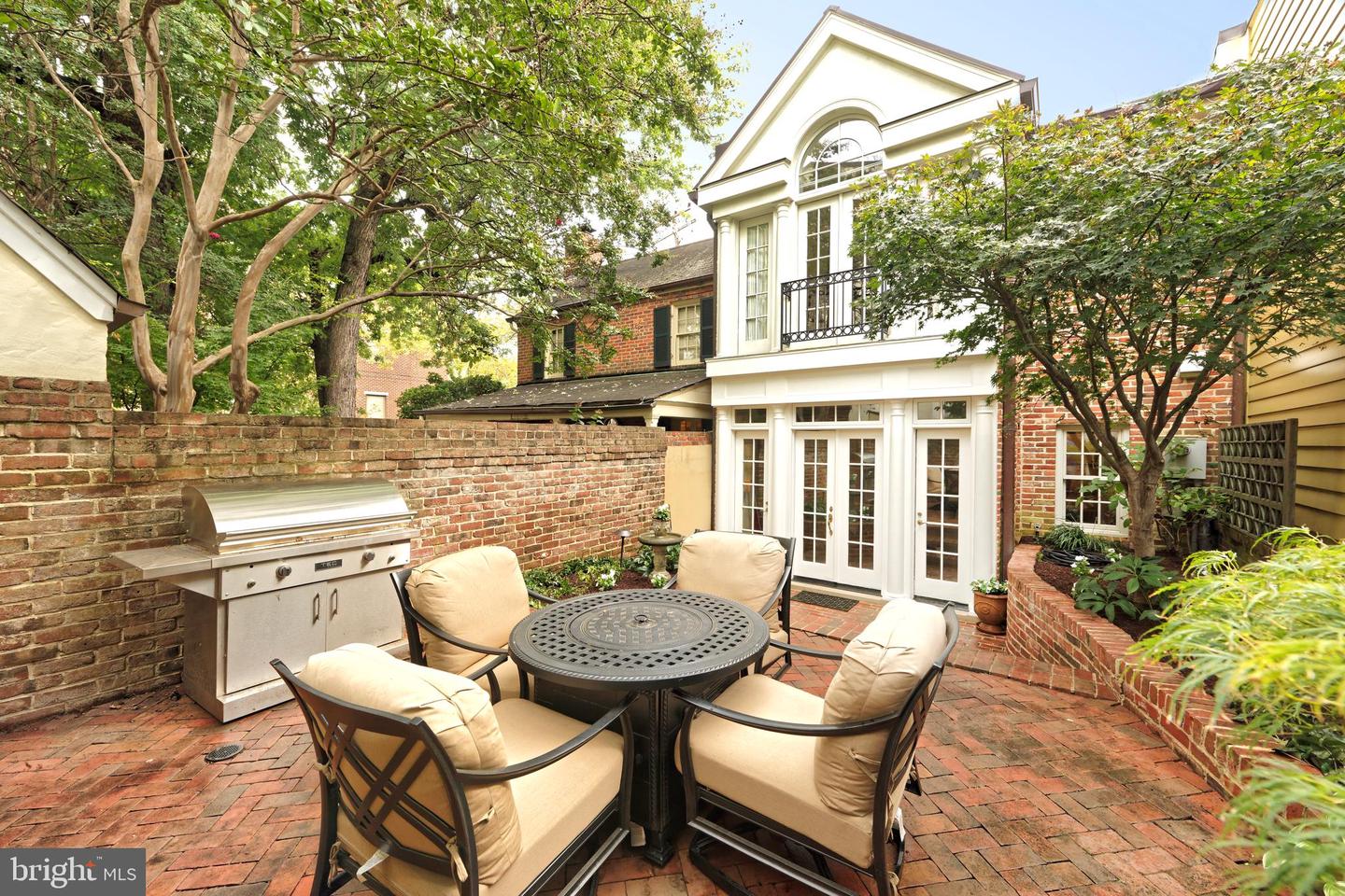 1103 PRINCE ST, ALEXANDRIA, Virginia 22314, 3 Bedrooms Bedrooms, ,2 BathroomsBathrooms,Residential,For sale,1103 PRINCE ST,VAAX2049592 MLS # VAAX2049592