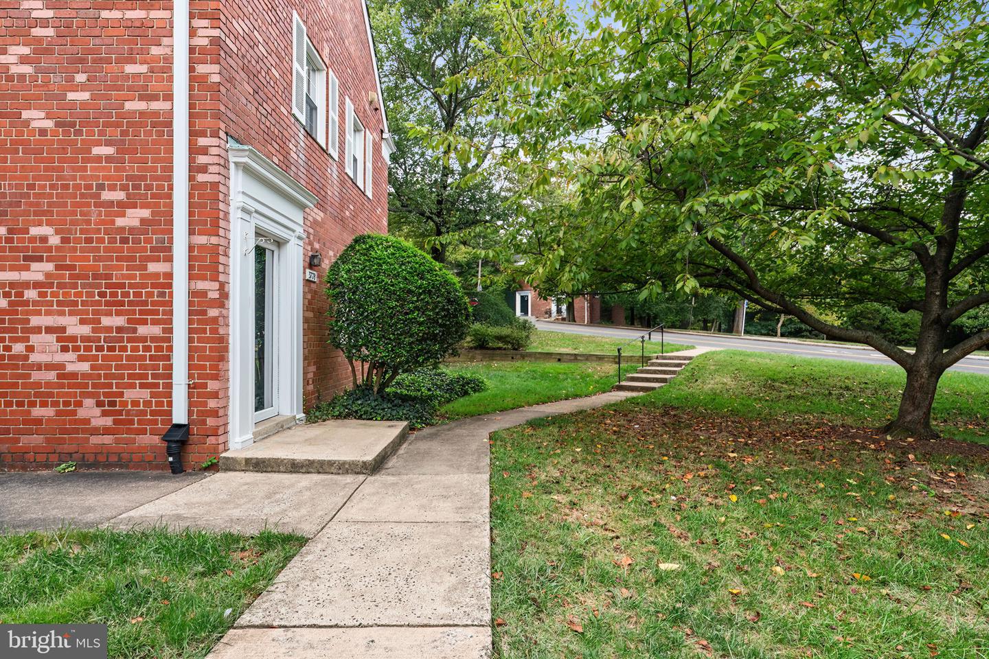 3778 GUNSTON RD, ALEXANDRIA, Virginia 22302, 1 Bedroom Bedrooms, 2 Rooms Rooms,1 BathroomBathrooms,Residential,For sale,3778 GUNSTON RD,VAAX2049594 MLS # VAAX2049594 3778 GUNSTON RD, ALEXANDRIA, Virginia 22302, 1 Bedroom Bedrooms, 2 Rooms Rooms,1 BathroomBathrooms,Residential,For sale,3778 GUNSTON RD,VAAX2049594 MLS # VAAX2049594