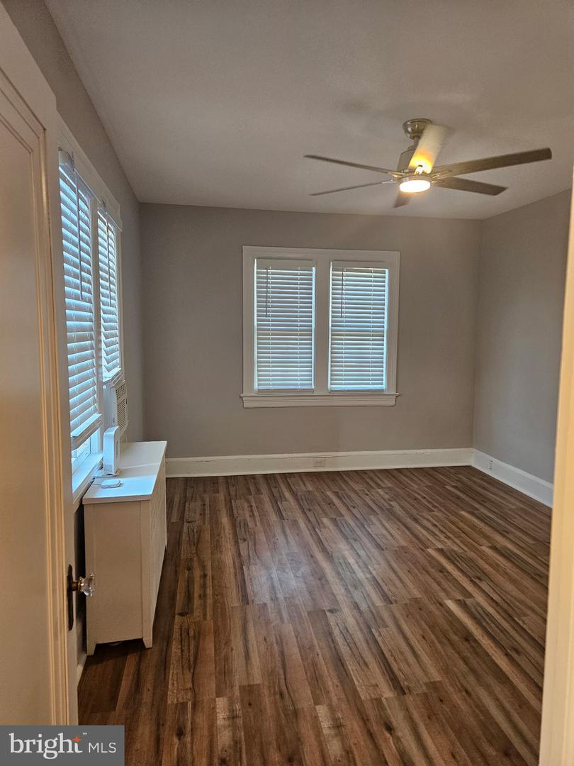 235 EMERSON NW #104, WASHINGTON, District Of Columbia 20011, 1 Bedroom Bedrooms, ,1 BathroomBathrooms,Residential,For sale,235 EMERSON NW #104,DCDC2222126 MLS # DCDC2222126