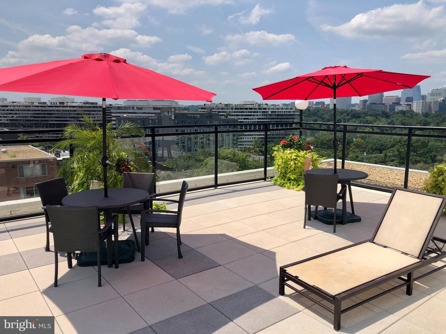 950 25TH ST NW #N204, WASHINGTON, District Of Columbia 20037, 1 Bedroom Bedrooms, 4 Rooms Rooms,1 BathroomBathrooms,Residential,For sale,950 25TH ST NW #N204,DCDC2222192 MLS # DCDC2222192