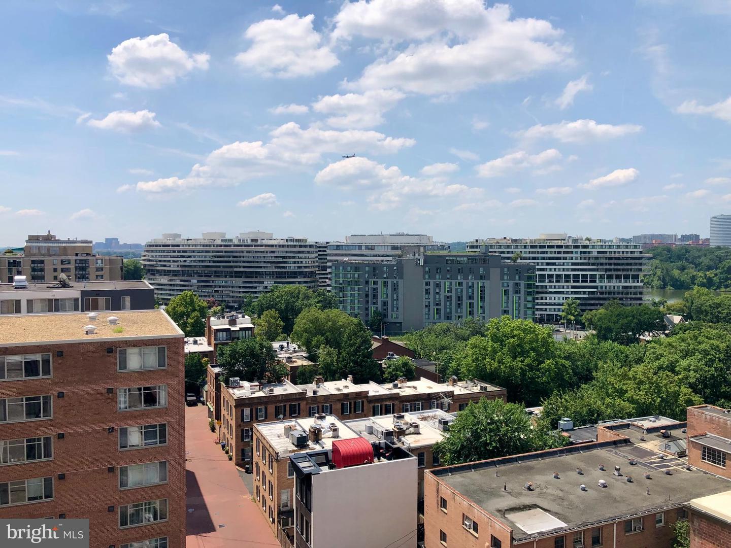 950 25TH ST NW #N204, WASHINGTON, District Of Columbia 20037, 1 Bedroom Bedrooms, 4 Rooms Rooms,1 BathroomBathrooms,Residential,For sale,950 25TH ST NW #N204,DCDC2222192 MLS # DCDC2222192