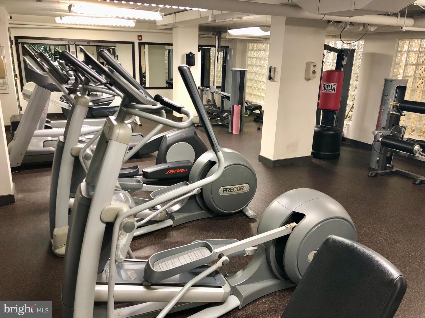 950 25TH ST NW #N204, WASHINGTON, District Of Columbia 20037, 1 Bedroom Bedrooms, 4 Rooms Rooms,1 BathroomBathrooms,Residential,For sale,950 25TH ST NW #N204,DCDC2222192 MLS # DCDC2222192