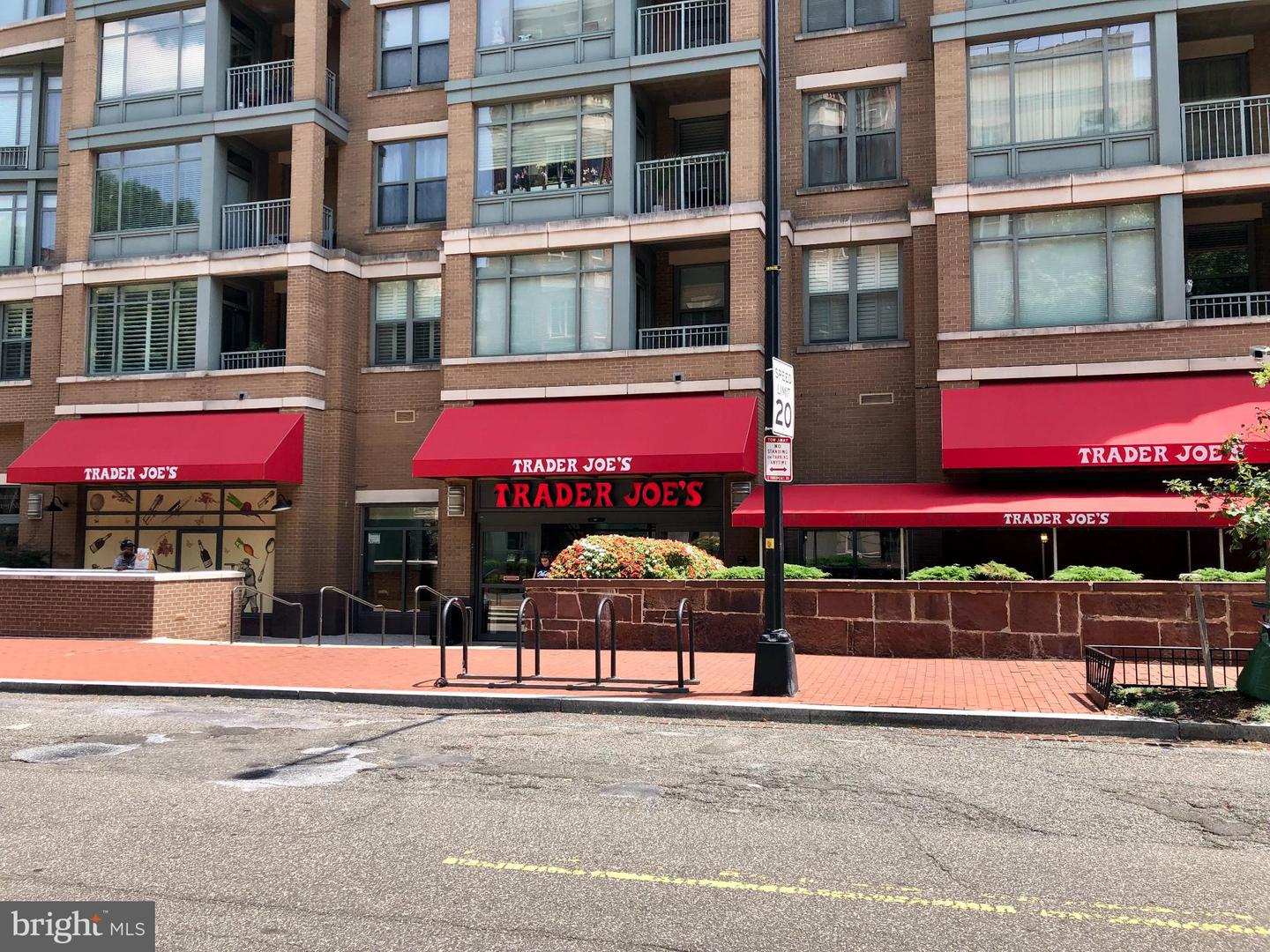 950 25TH ST NW #N204, WASHINGTON, District Of Columbia 20037, 1 Bedroom Bedrooms, 4 Rooms Rooms,1 BathroomBathrooms,Residential,For sale,950 25TH ST NW #N204,DCDC2222192 MLS # DCDC2222192